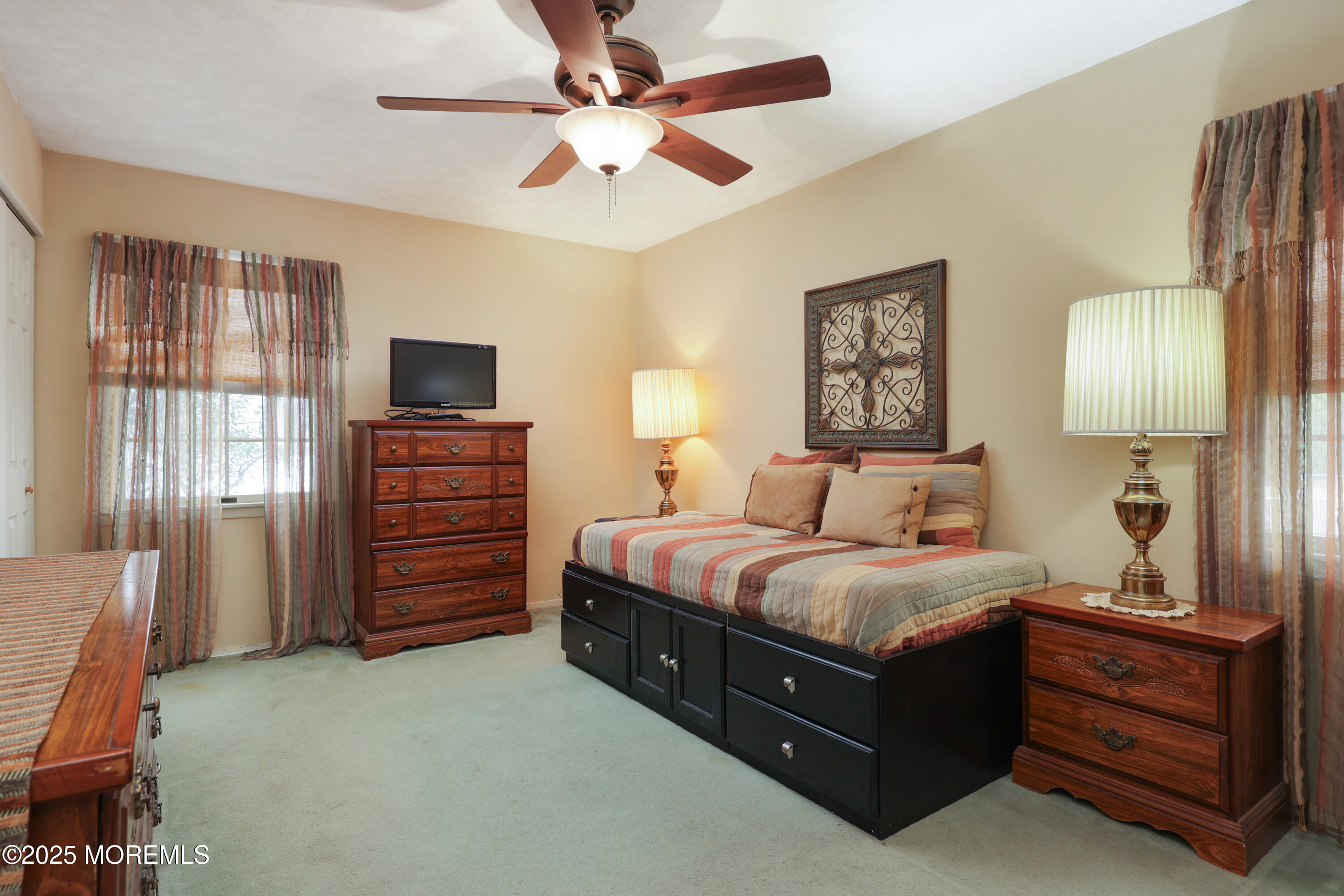65 Ivy Way, Aberdeen, New Jersey image 26