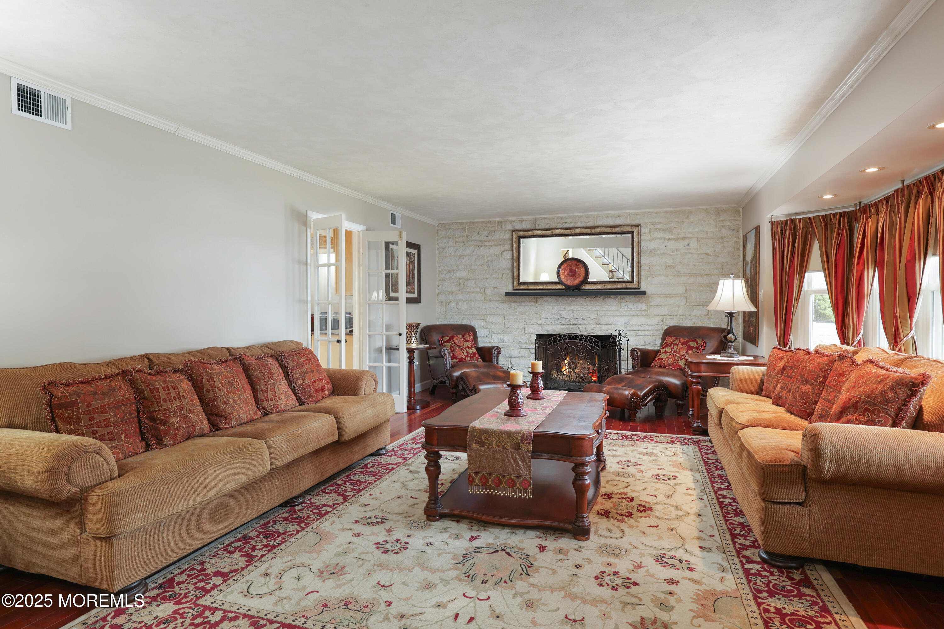 65 Ivy Way, Aberdeen, New Jersey image 8