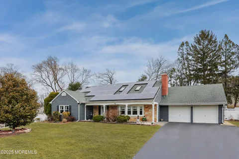 65 Ivy Way, Aberdeen, NJ 07747 - MLS#: 22506248