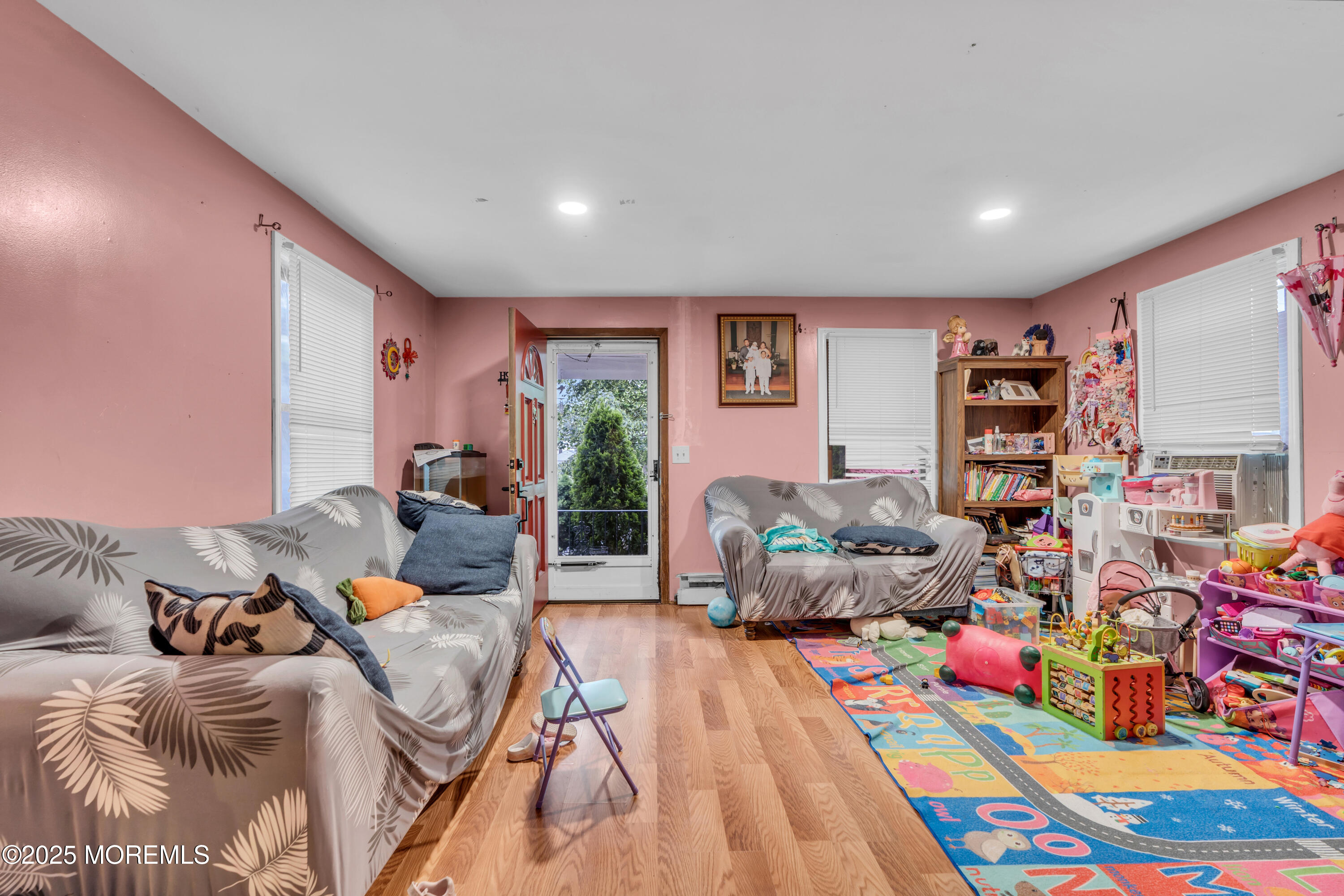 25 Union Avenue, Freehold, New Jersey image 10