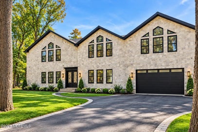 5 Oak Lane Marlboro NJ 07746