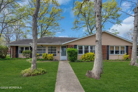 178A Sterling Court, Lakewood, NJ 08701 - #: 22612178