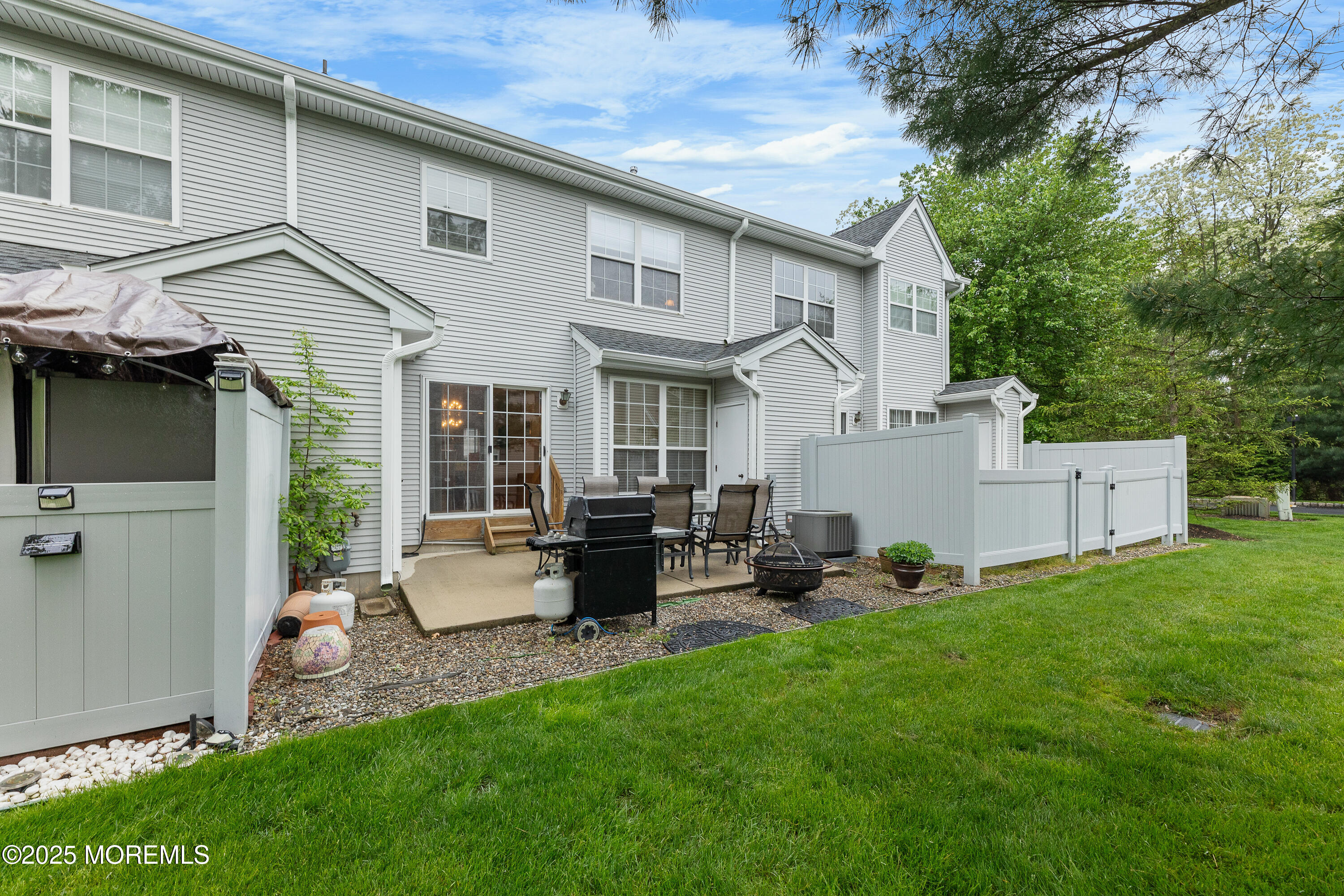 114 Wood Duck Court #1000, Freehold, New Jersey image 25