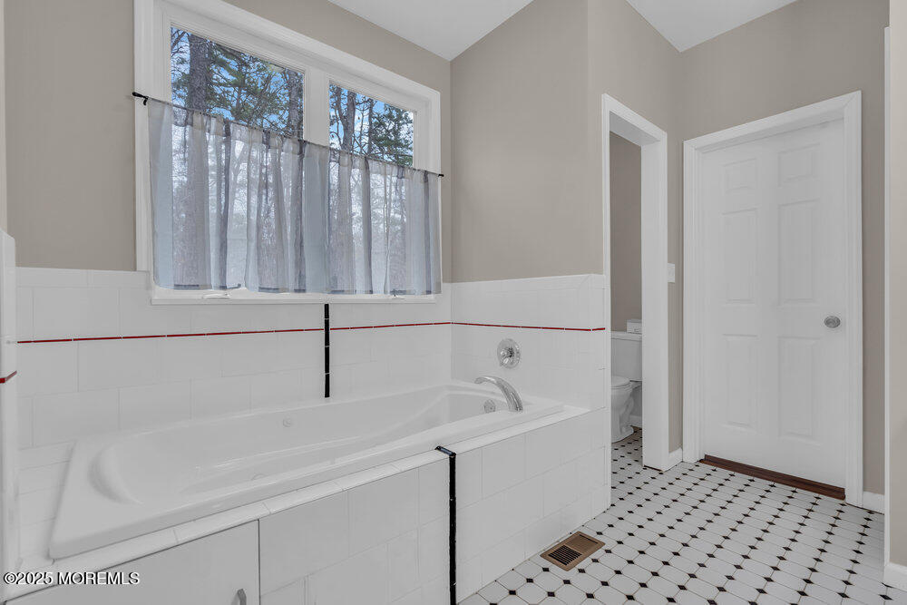 7208 1st Avenue, Mays Landing, New Jersey image 29