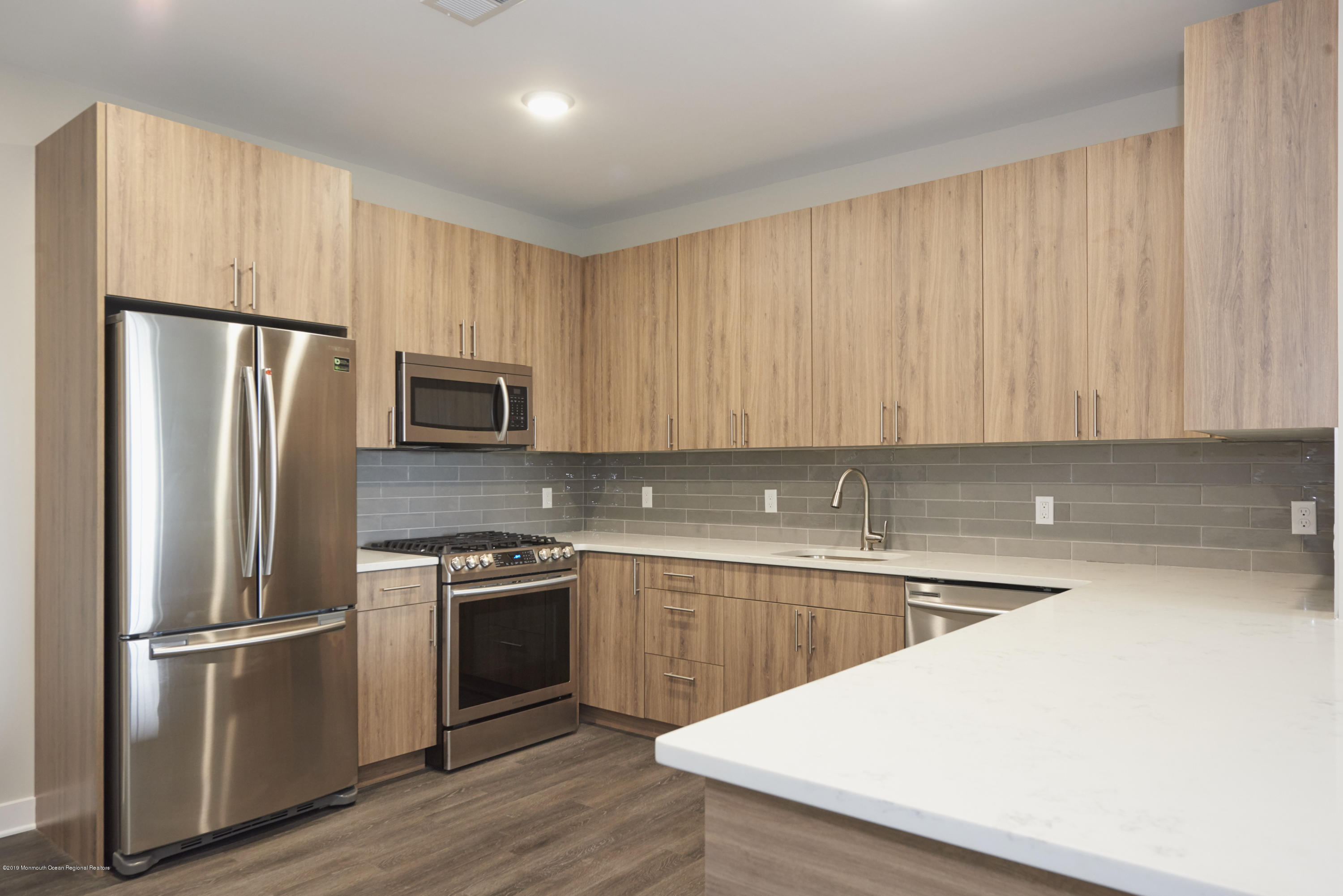 92 Drs James Parker Boulevard 408