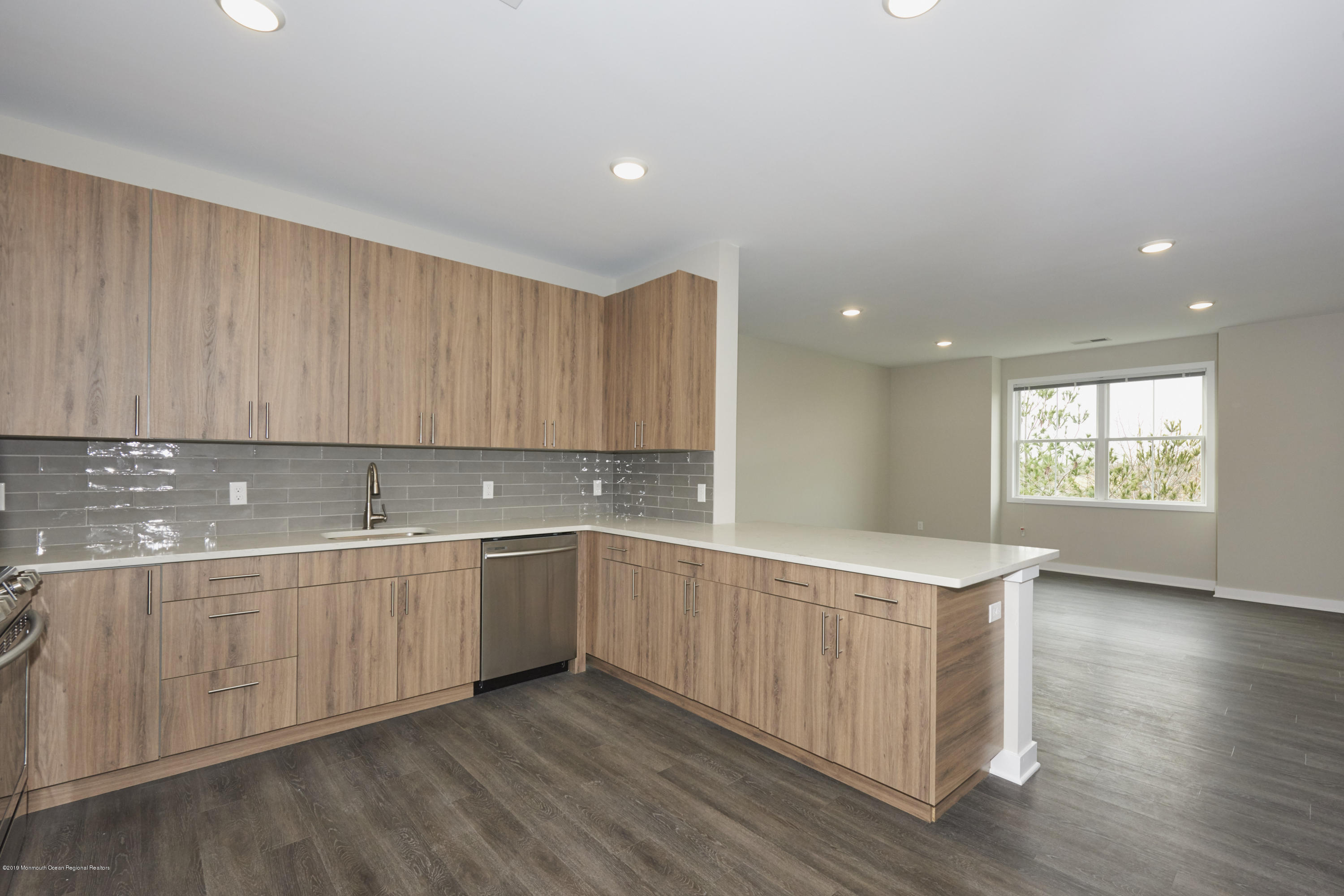 92 Drs James Parker Boulevard 408