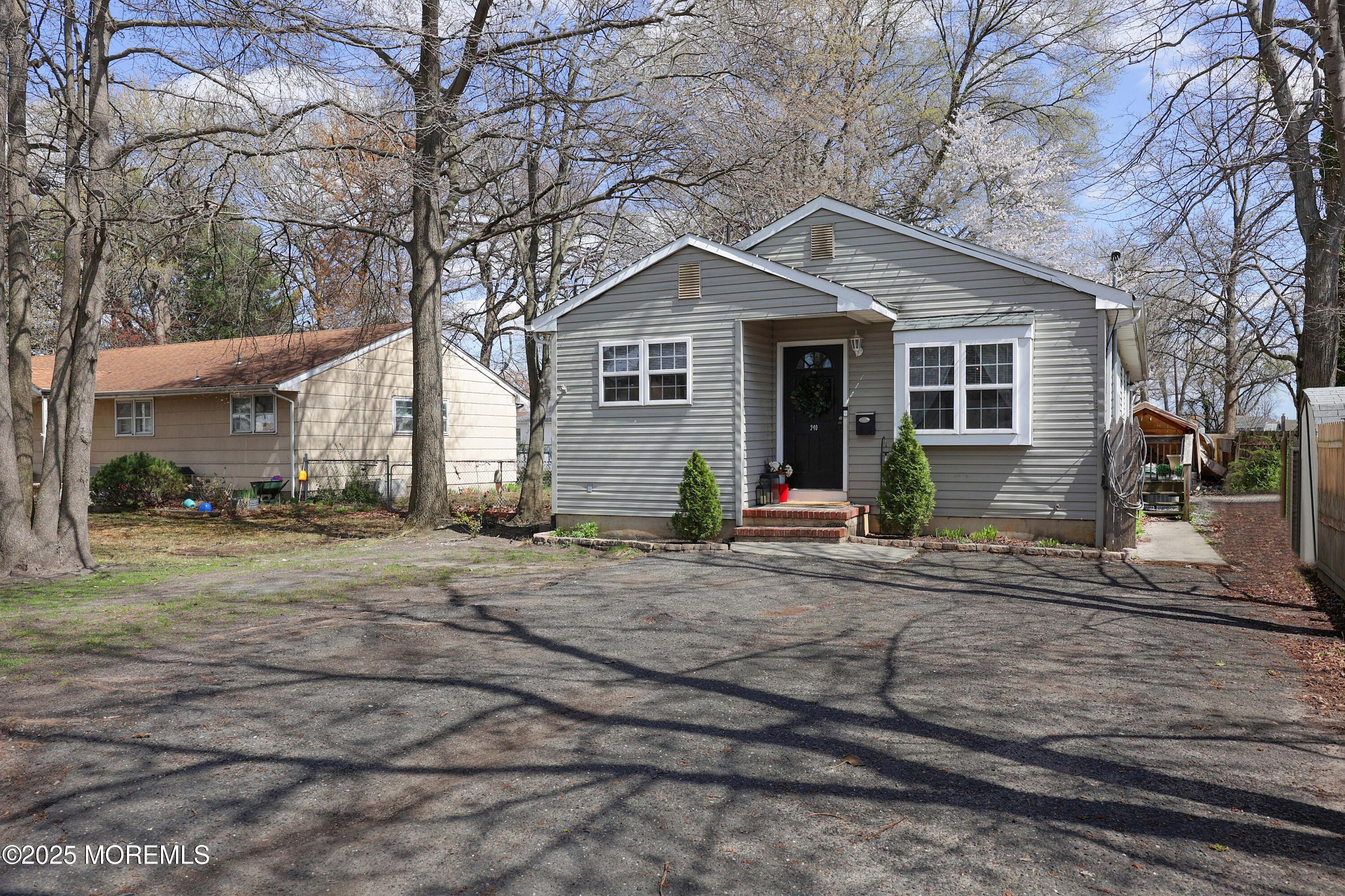 240 Atlantic Avenue, Middletown, New Jersey image 2