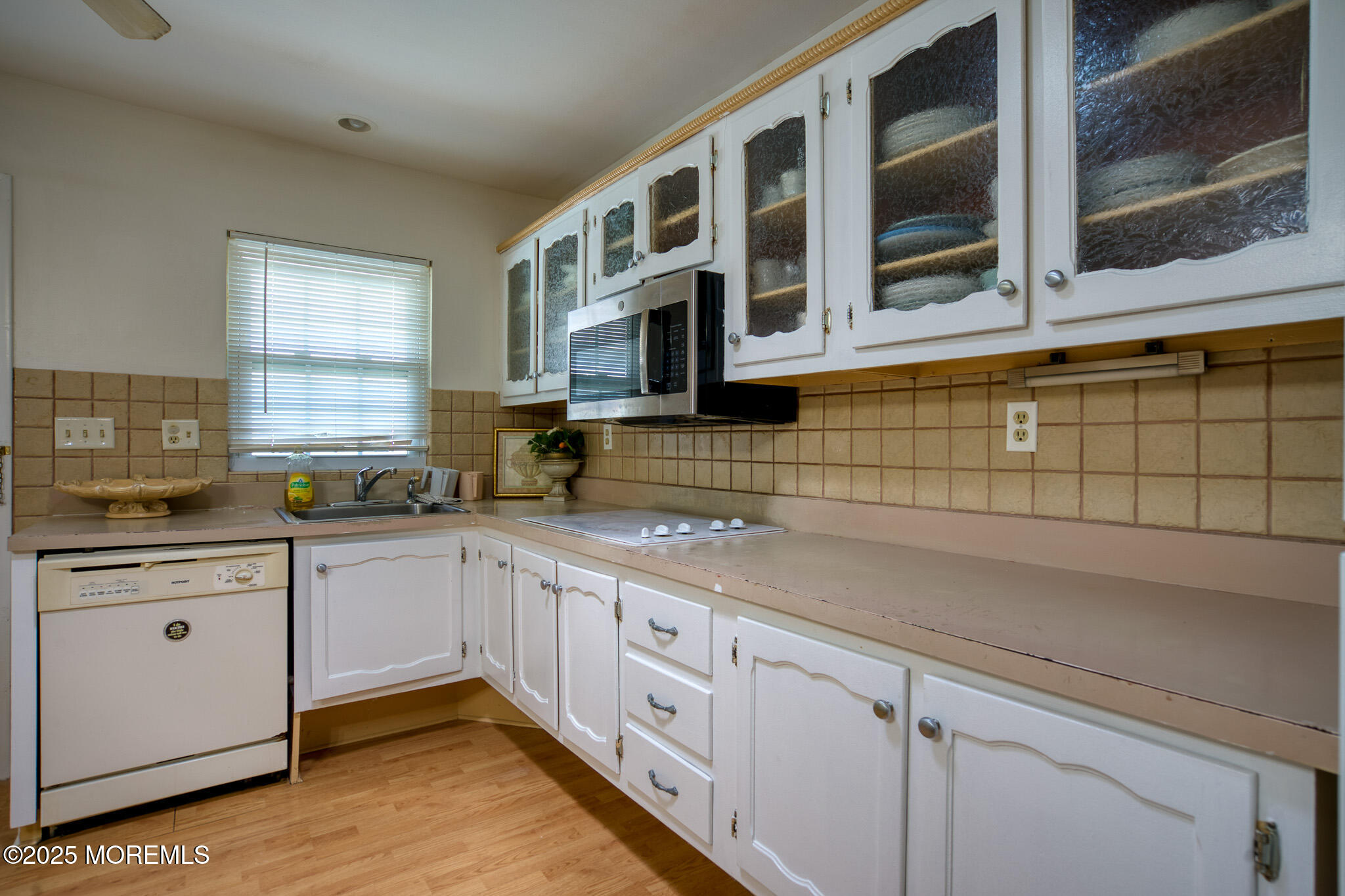 30F Cambridge Court, Lakewood, New Jersey image 13