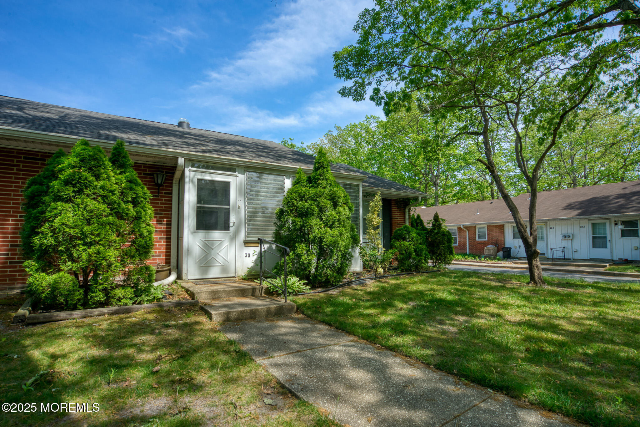 30F Cambridge Court, Lakewood, New Jersey image 3
