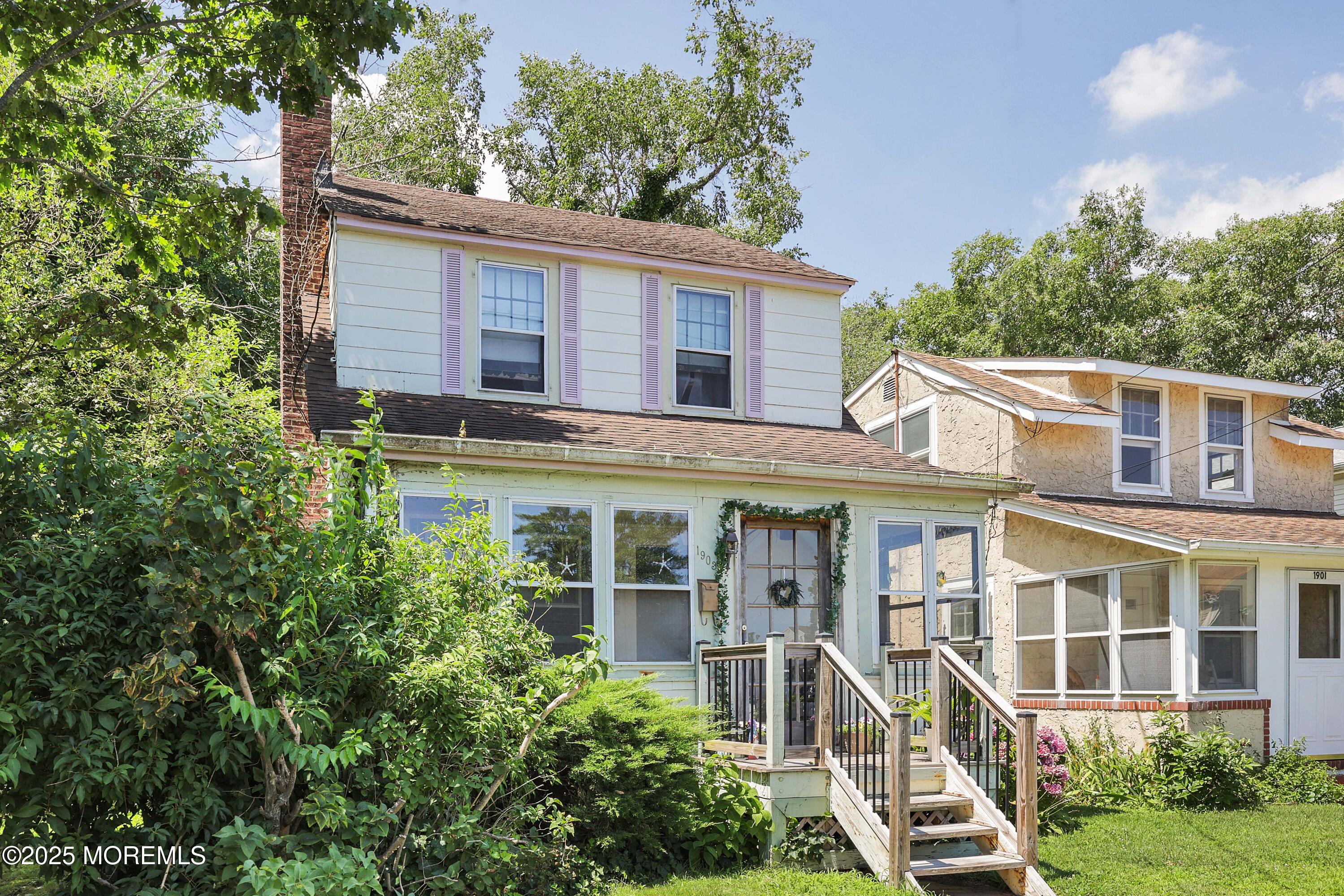 1903 Margerum Avenue