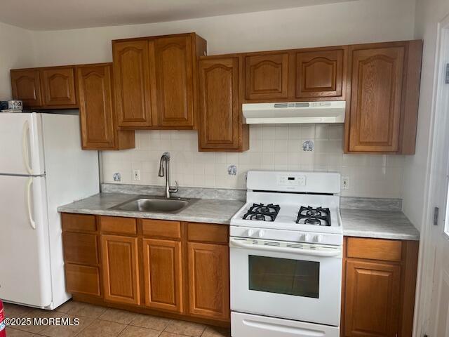 24 Bay Avenue 5