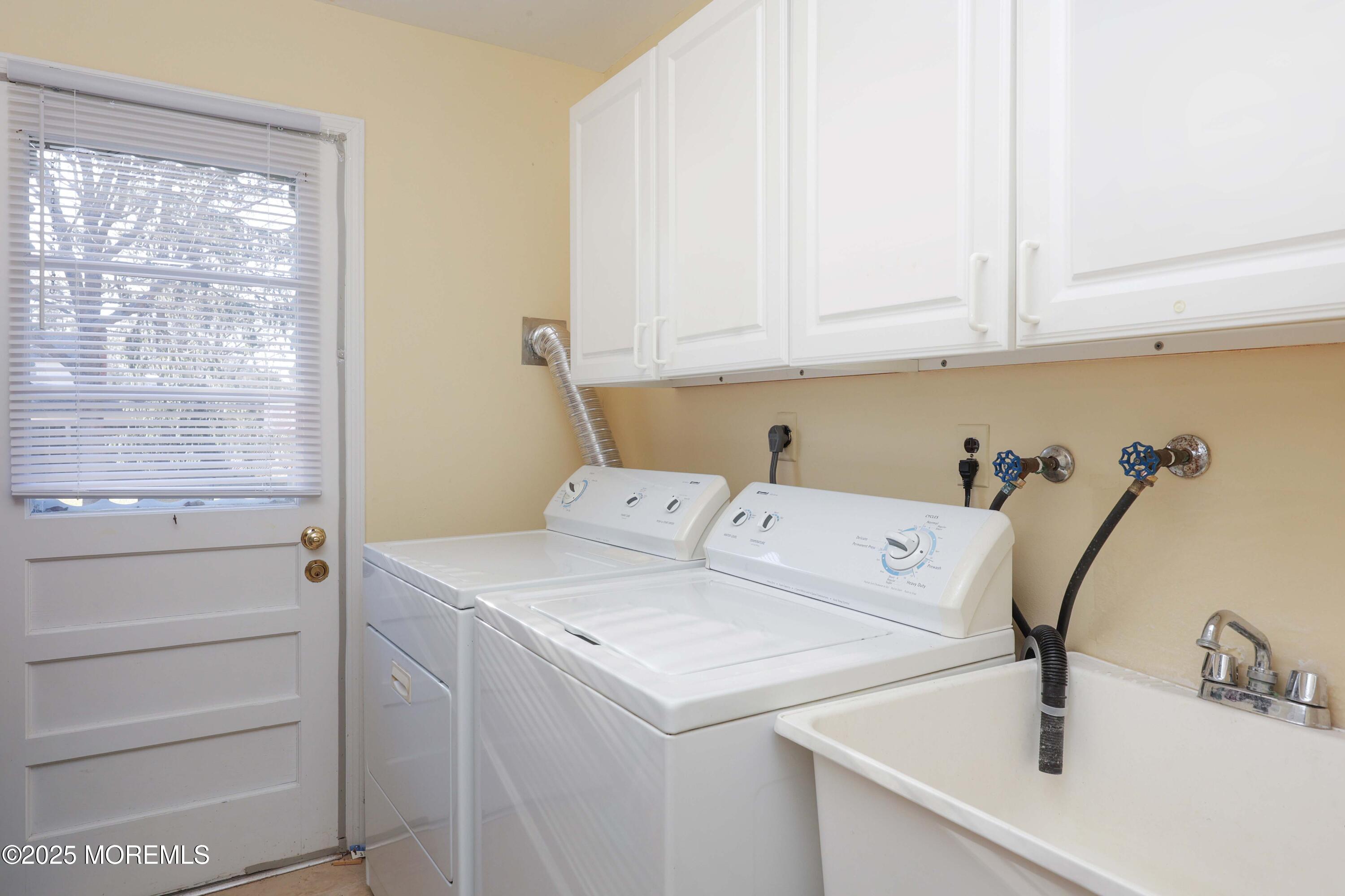 117 Whispering Pines Drive, Lincroft, New Jersey image 17