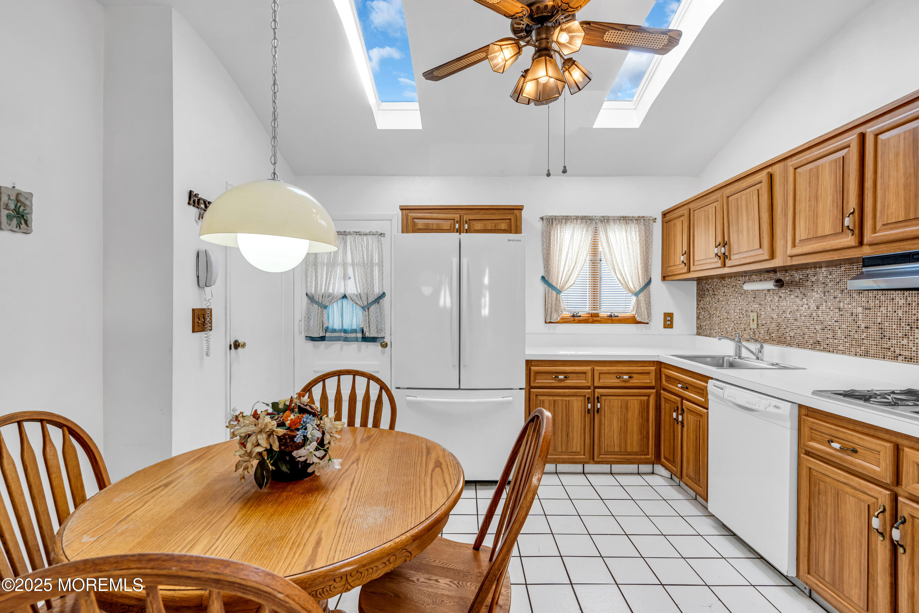 57 Woodshore, Keyport, New Jersey image 18