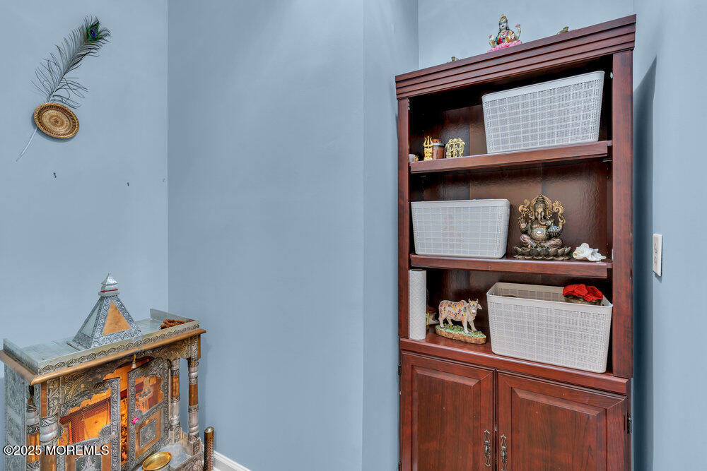 59 Inwood Drive, Manalapan, New Jersey image 19