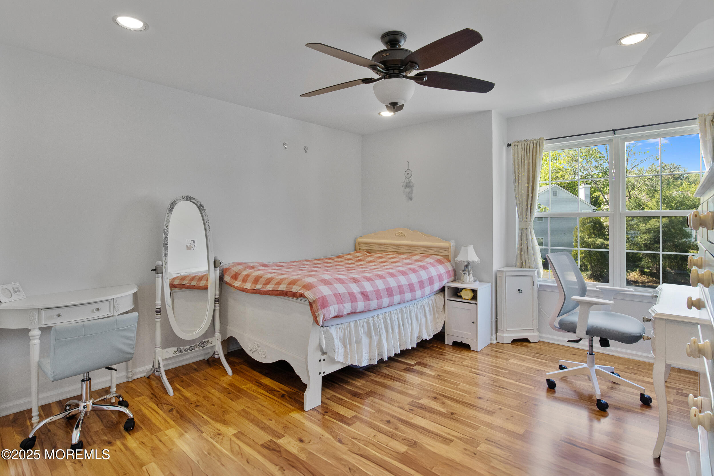16 Exeter Pass, Colts Neck, New Jersey image 26