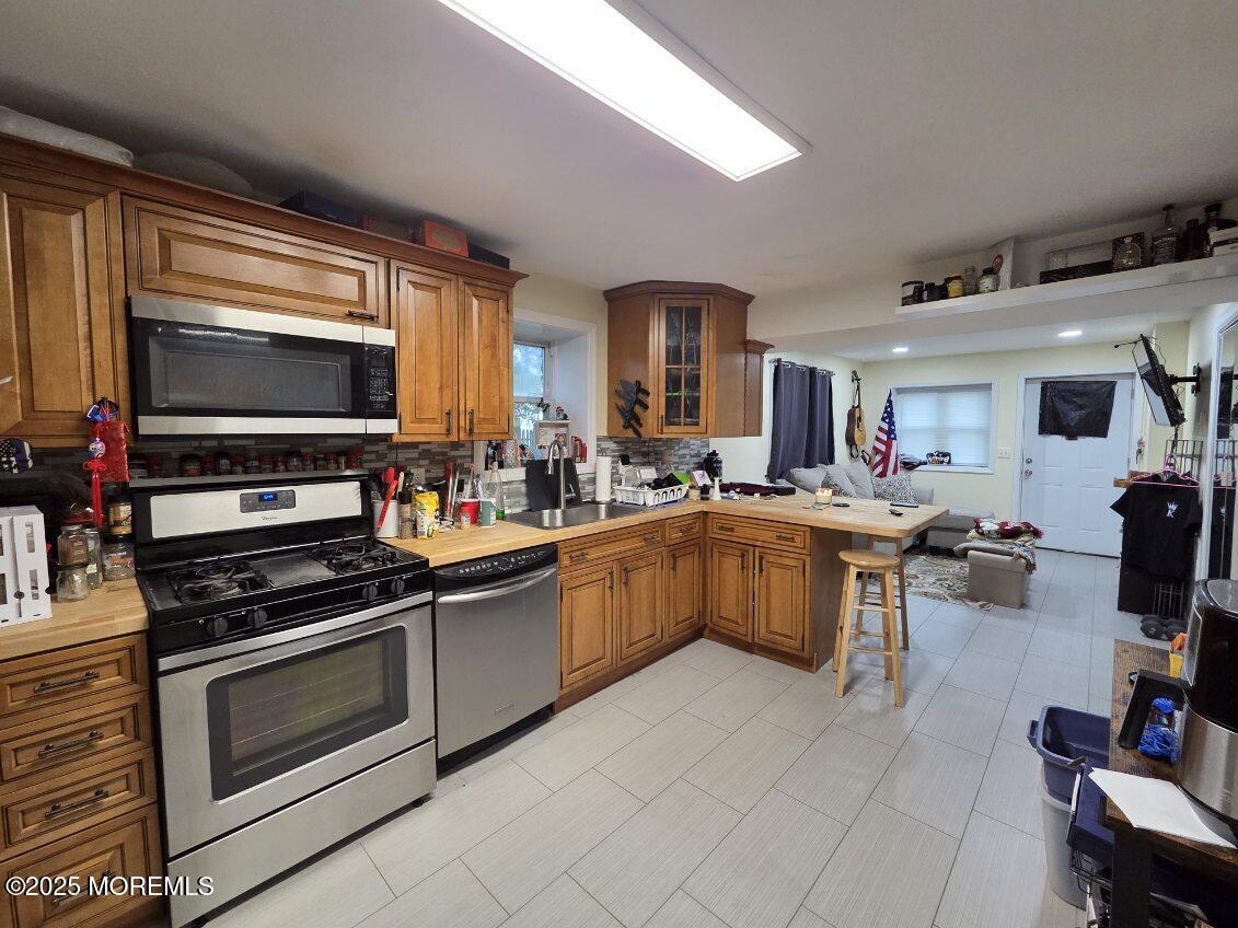 37 Beachway Avenue, Keansburg, New Jersey image 2