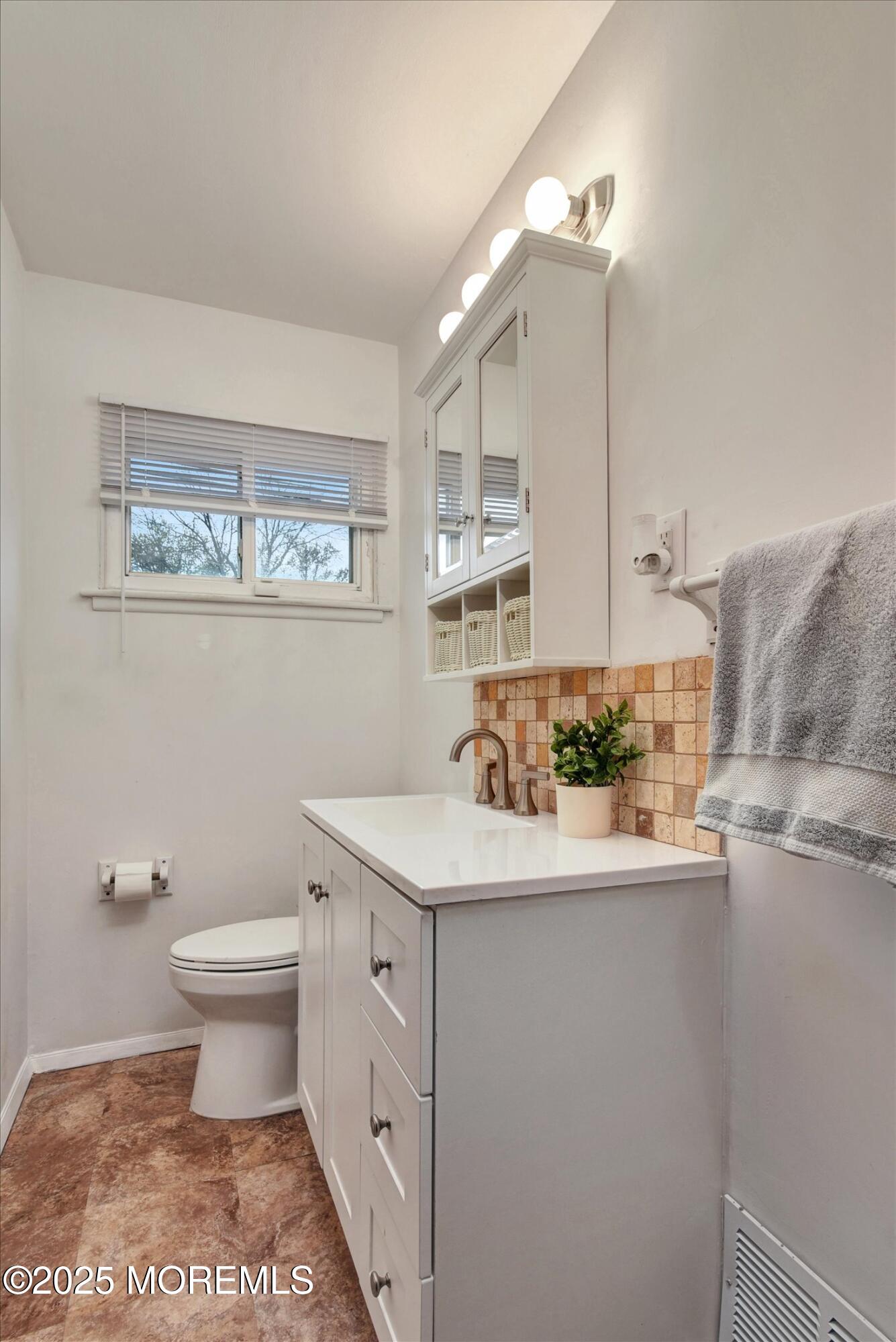 12 Albert Drive, Old Bridge, New Jersey image 11