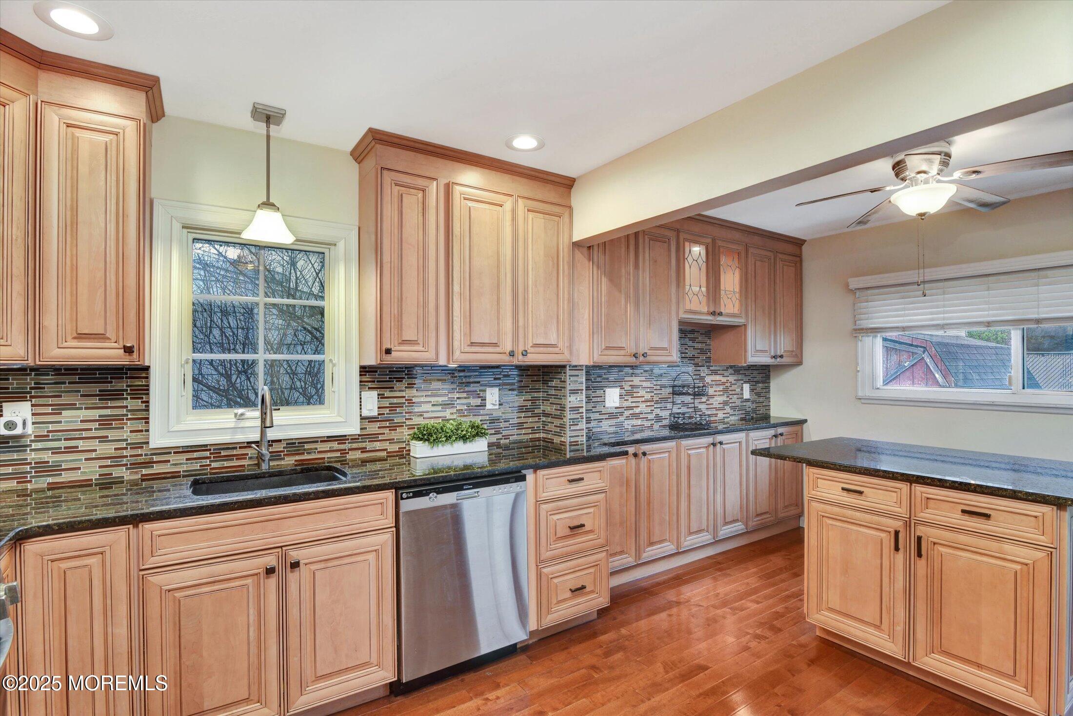12 Albert Drive, Old Bridge, New Jersey image 6