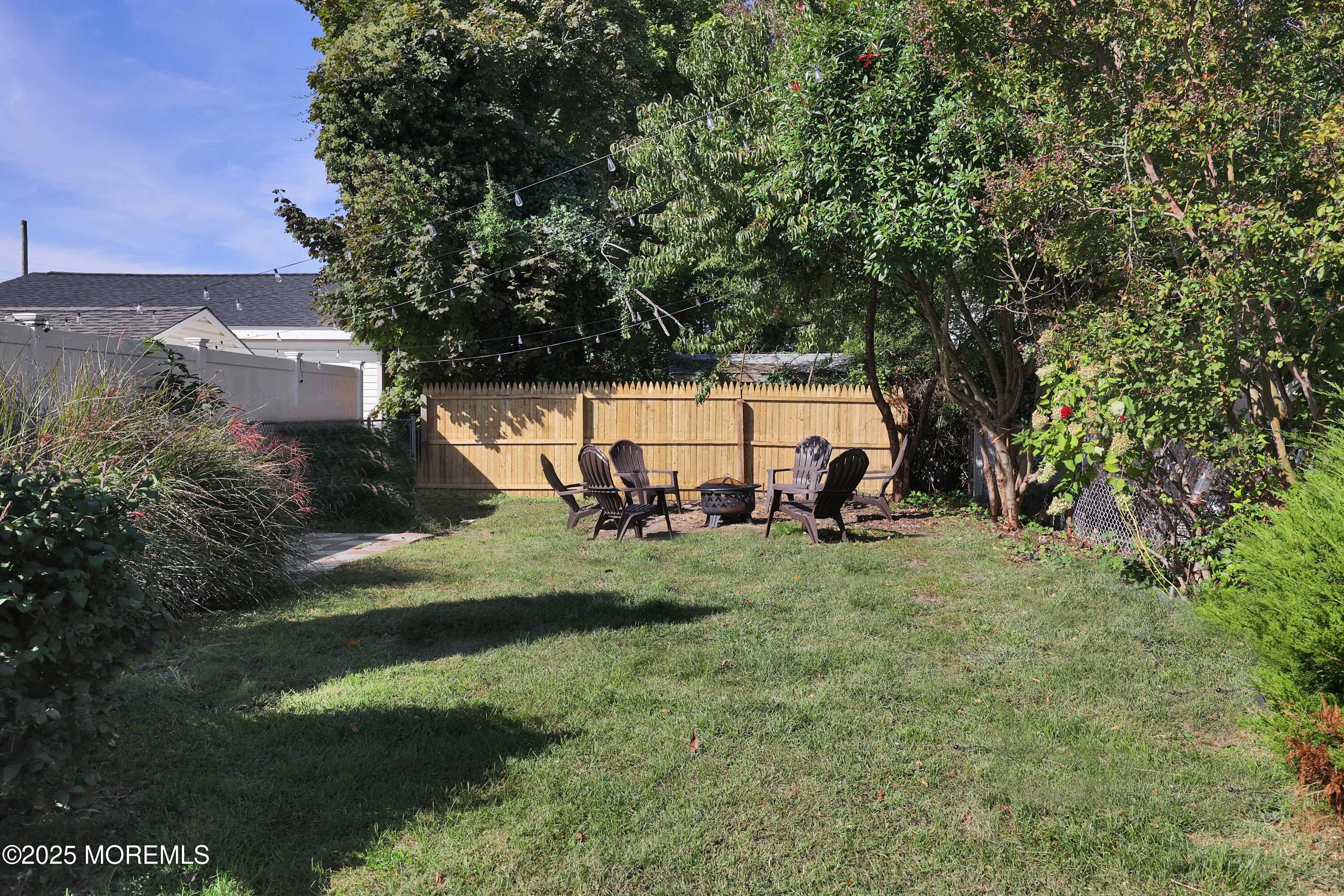 Belmar, New Jersey 07719, United States, 2 Bedrooms Bedrooms, ,2 BathroomsBathrooms,Residential,Active,226344