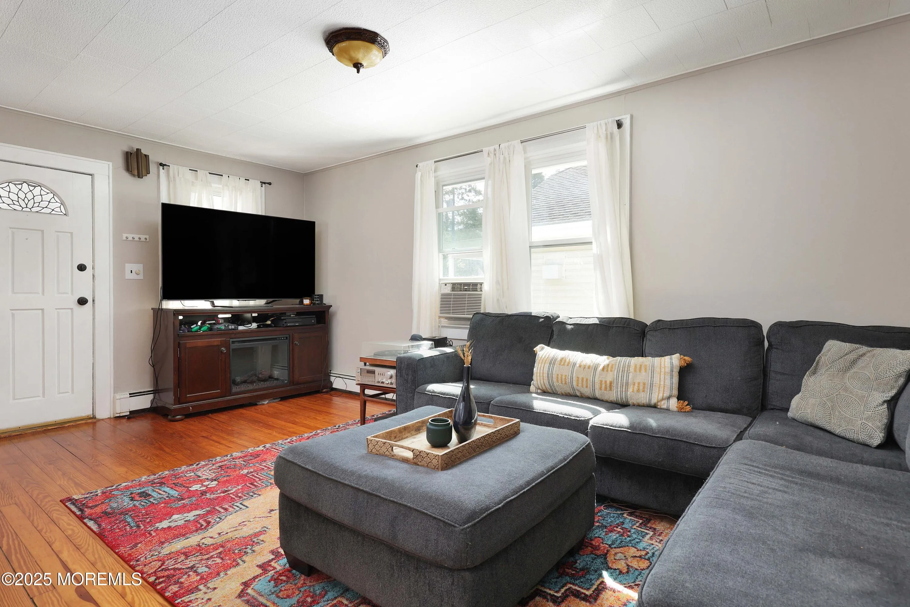 Belmar, New Jersey 07719, United States, 2 Bedrooms Bedrooms, ,2 BathroomsBathrooms,Residential,Active,226344