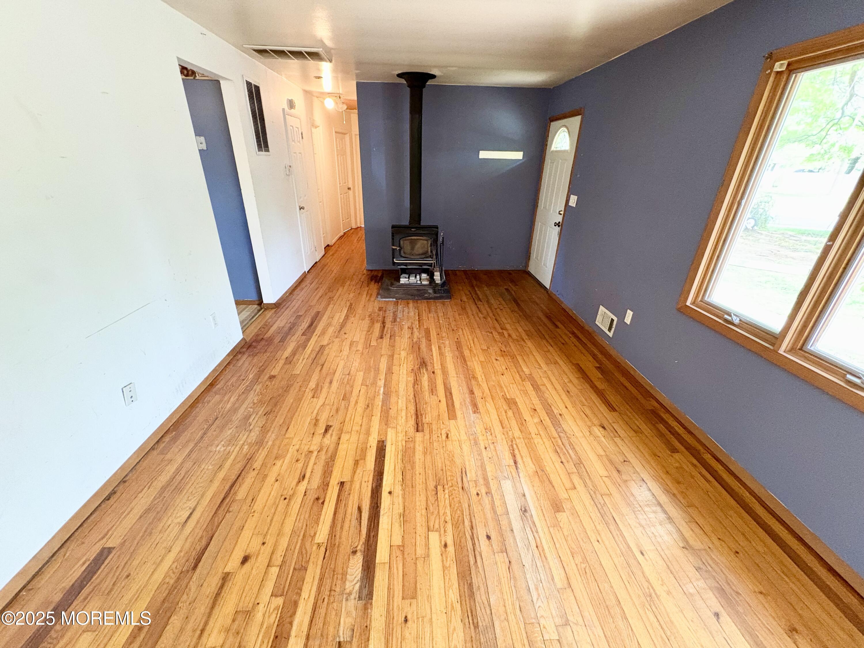 28 Chain Boulevard, Bayville, New Jersey image 5