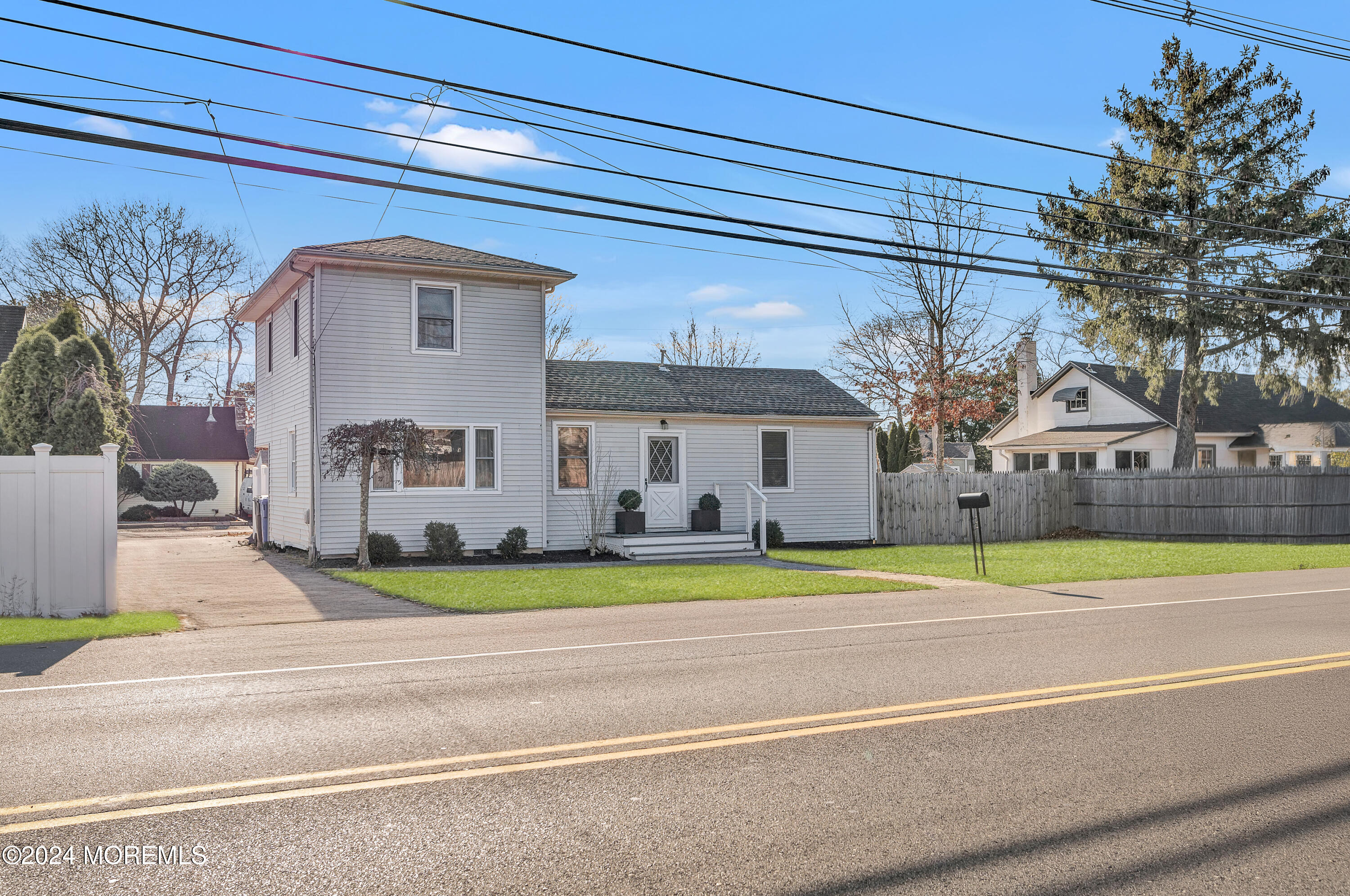 491 Mantoloking Road, Brick, New Jersey image 6