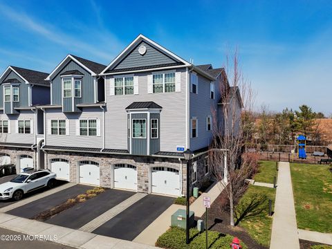 Photo of 31 Emily Court, Hazlet, NJ 07730 (MLS # 22609141)