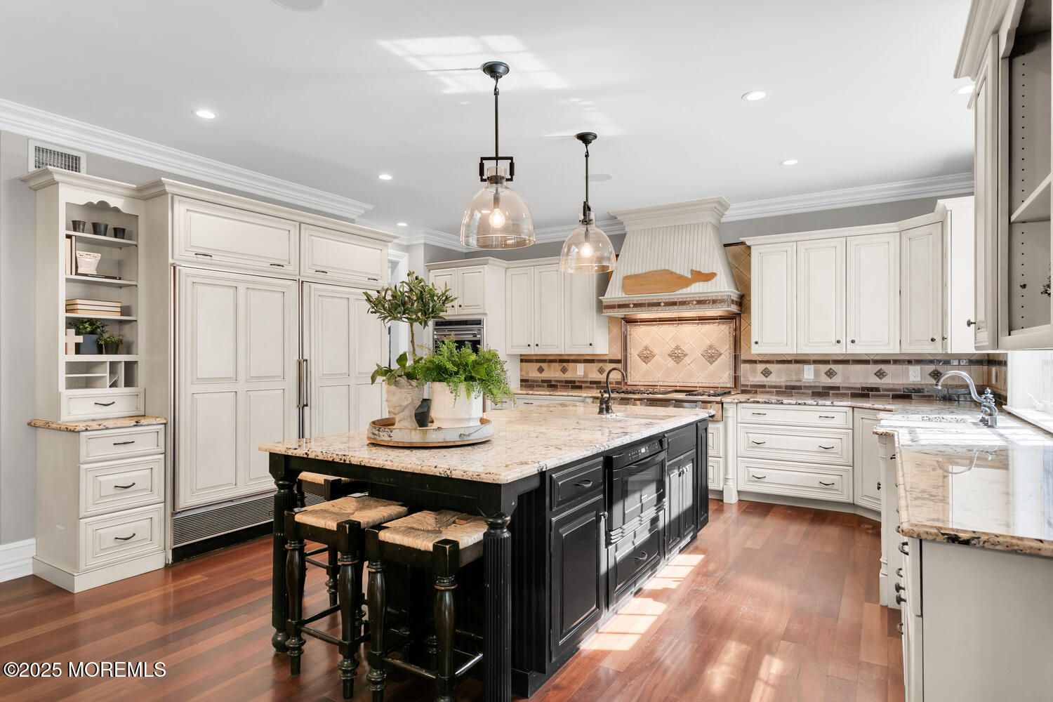 136 Avenue Of Two Rivers, Rumson, New Jersey image 8