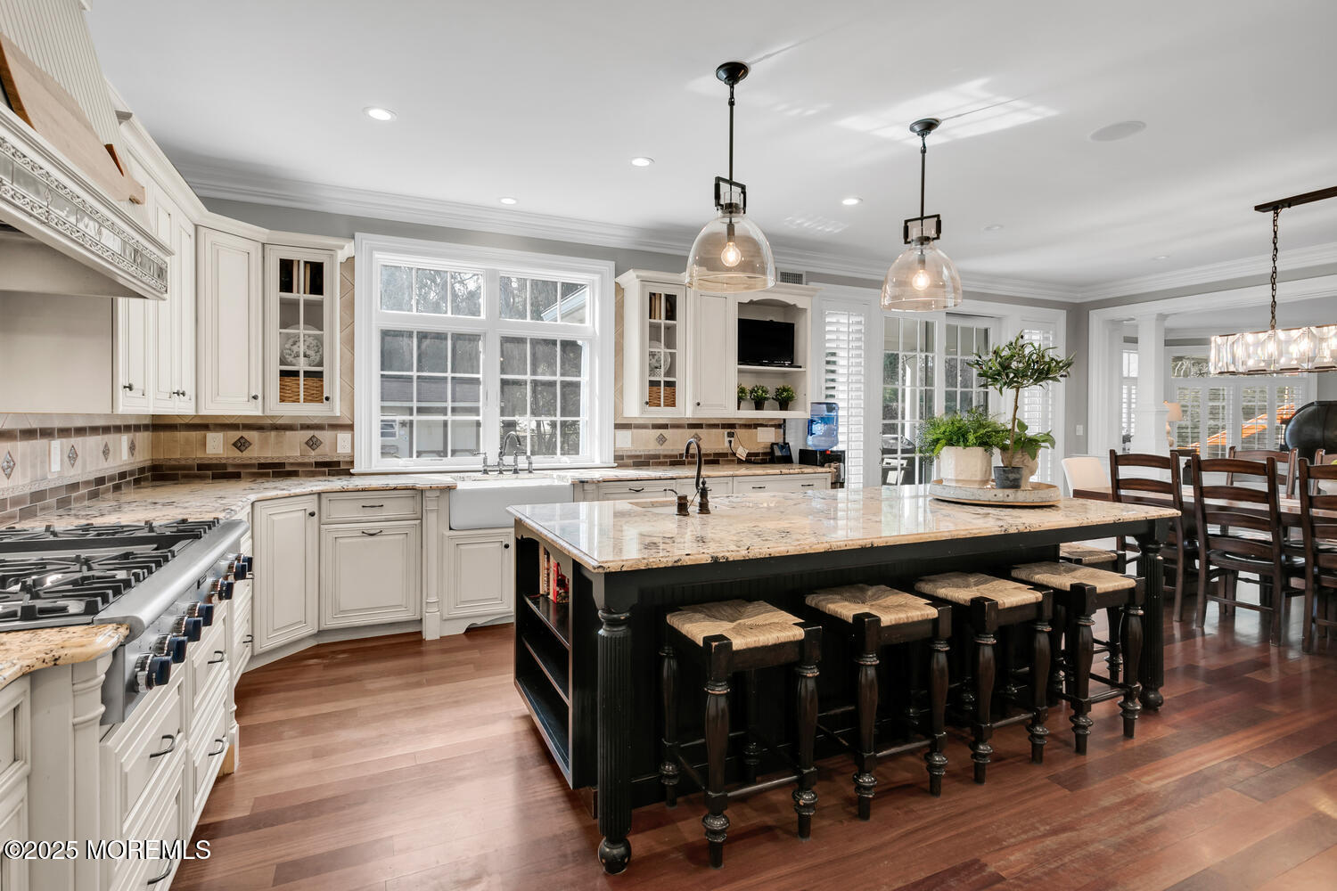 136 Avenue Of Two Rivers, Rumson, New Jersey image 11