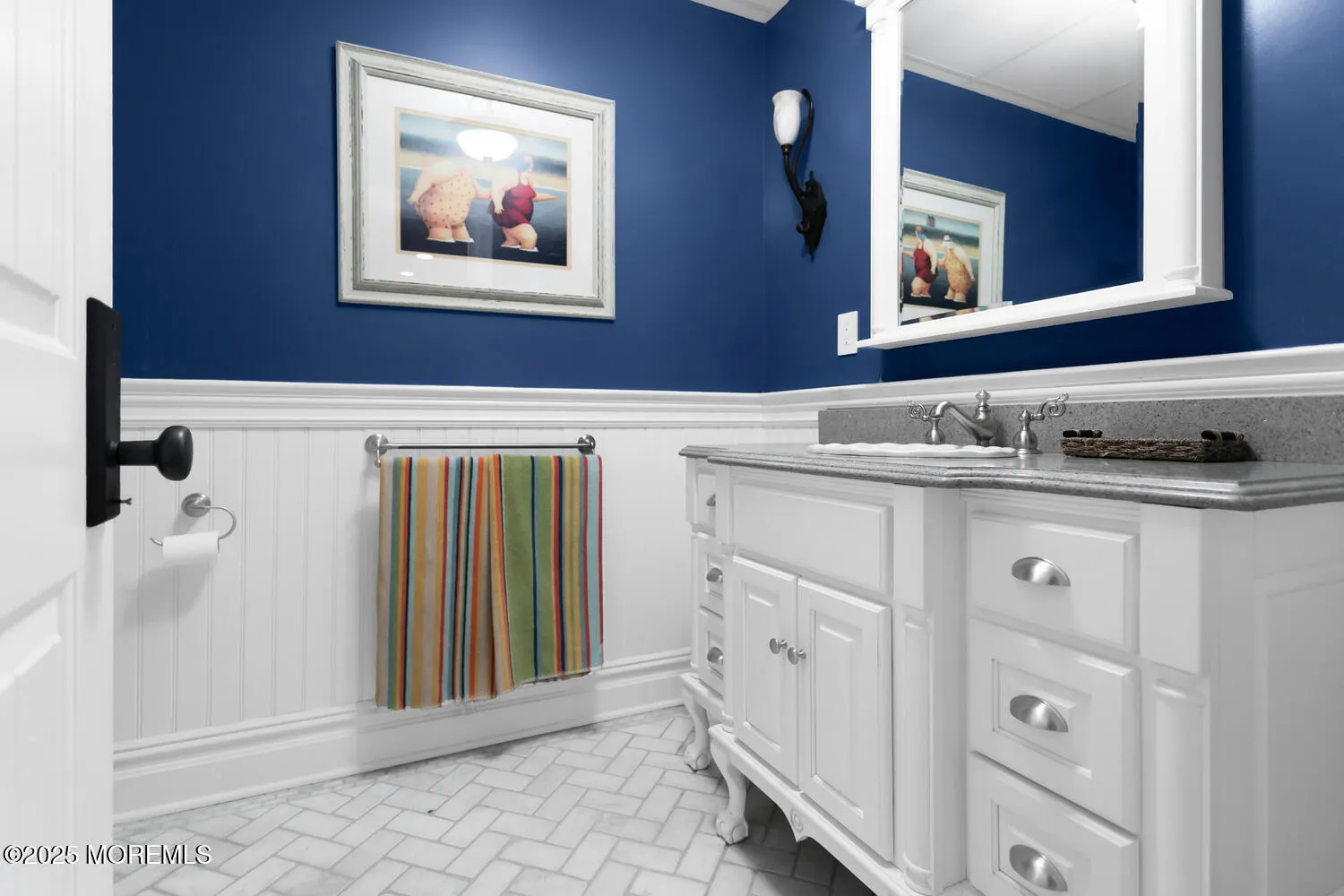 Rumson, New Jersey 07760, United States, 6 Bedrooms Bedrooms, ,5 BathroomsBathrooms,Residential,Pending,87679