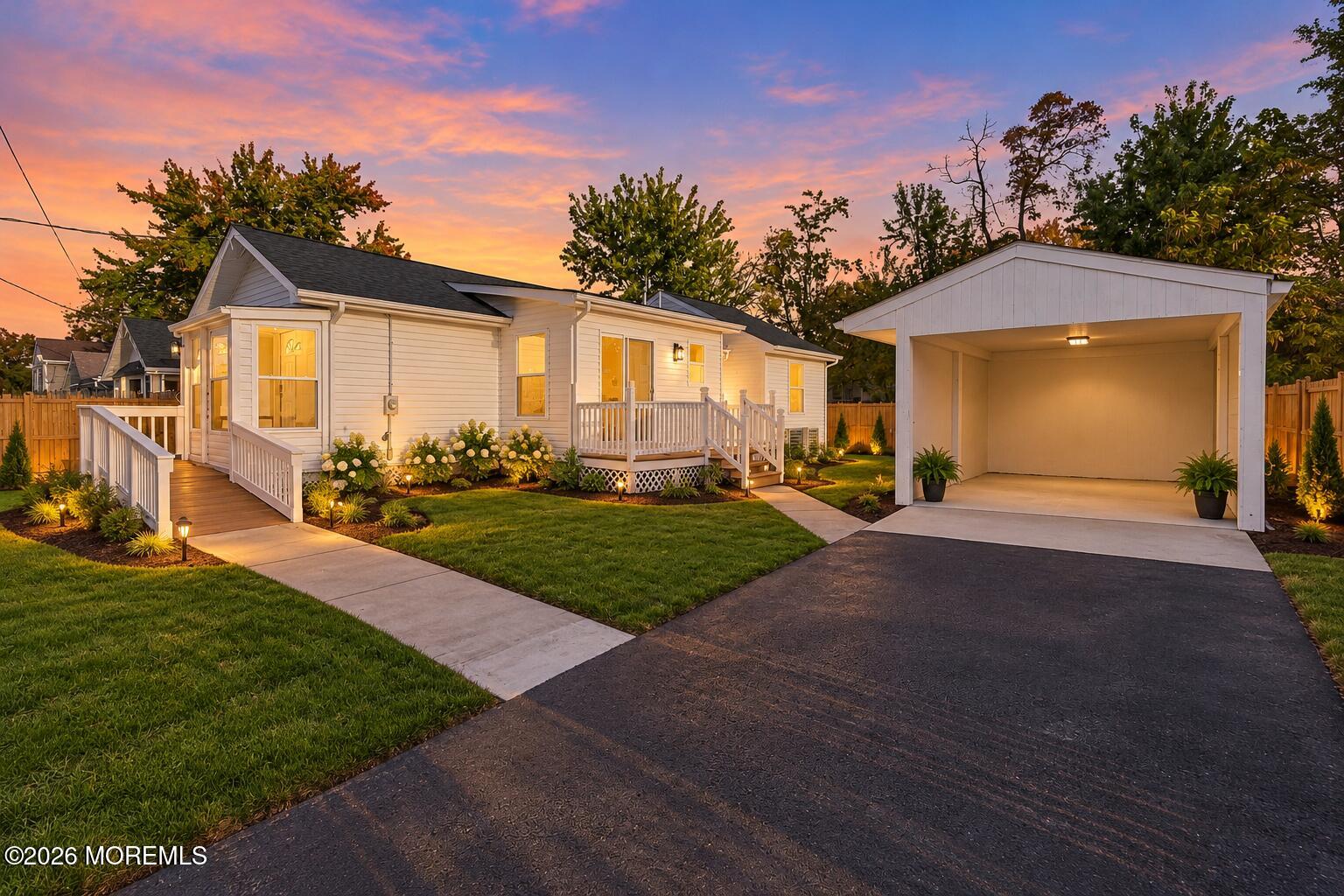 85 Pacific Boulevard
