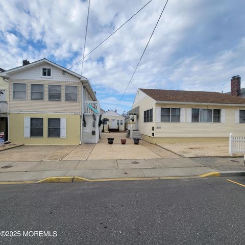 Multifamily For Sale - 320 Webster Avenue<br/> Seaside Heights, NJ 08751