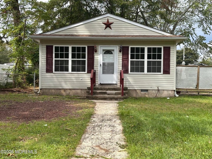 Photo 1 of 13 — 30 Walnut Street, Waretown, NJ 08758