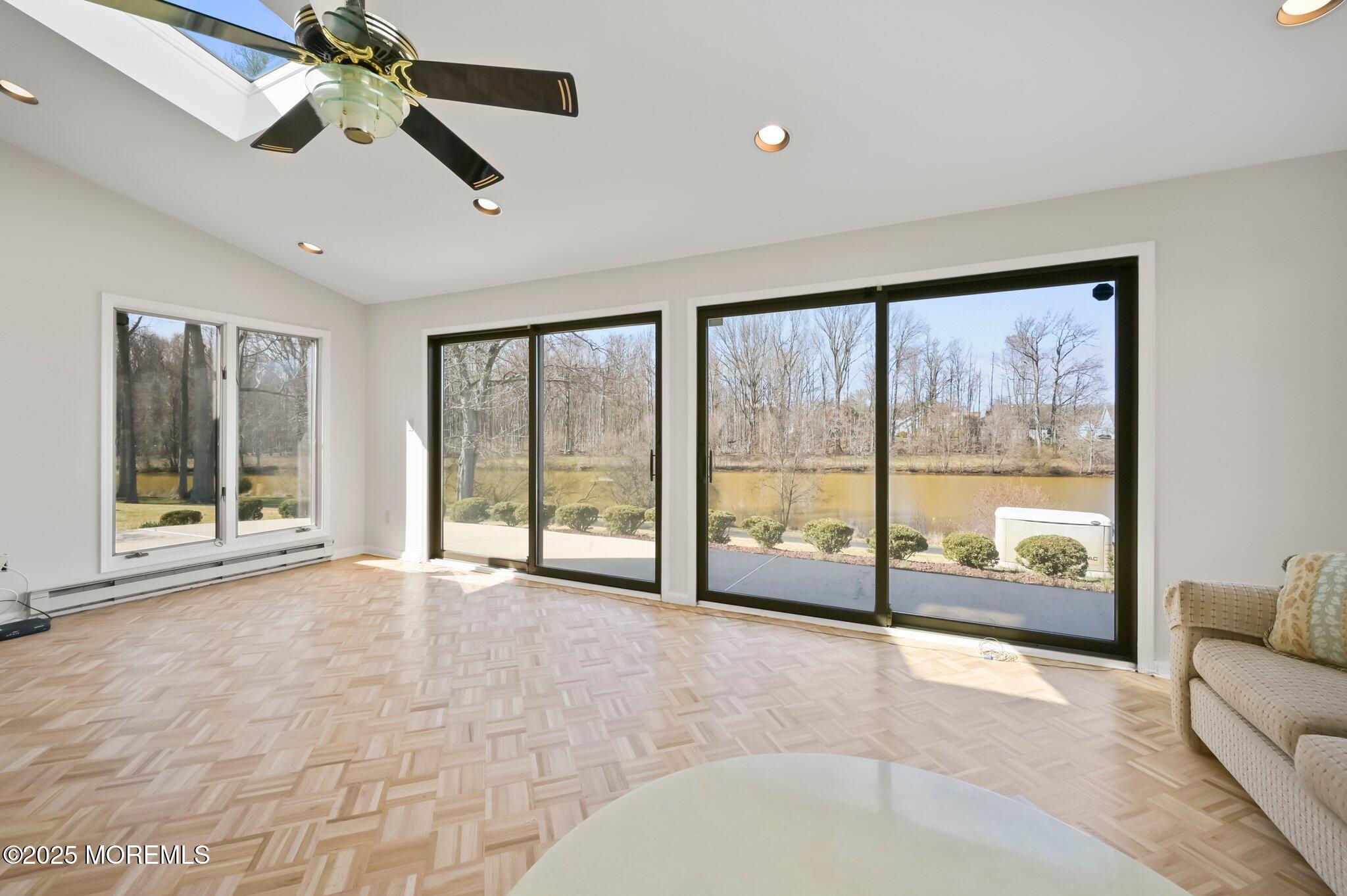 37 Lakeview Drive, Marlboro, New Jersey image 20