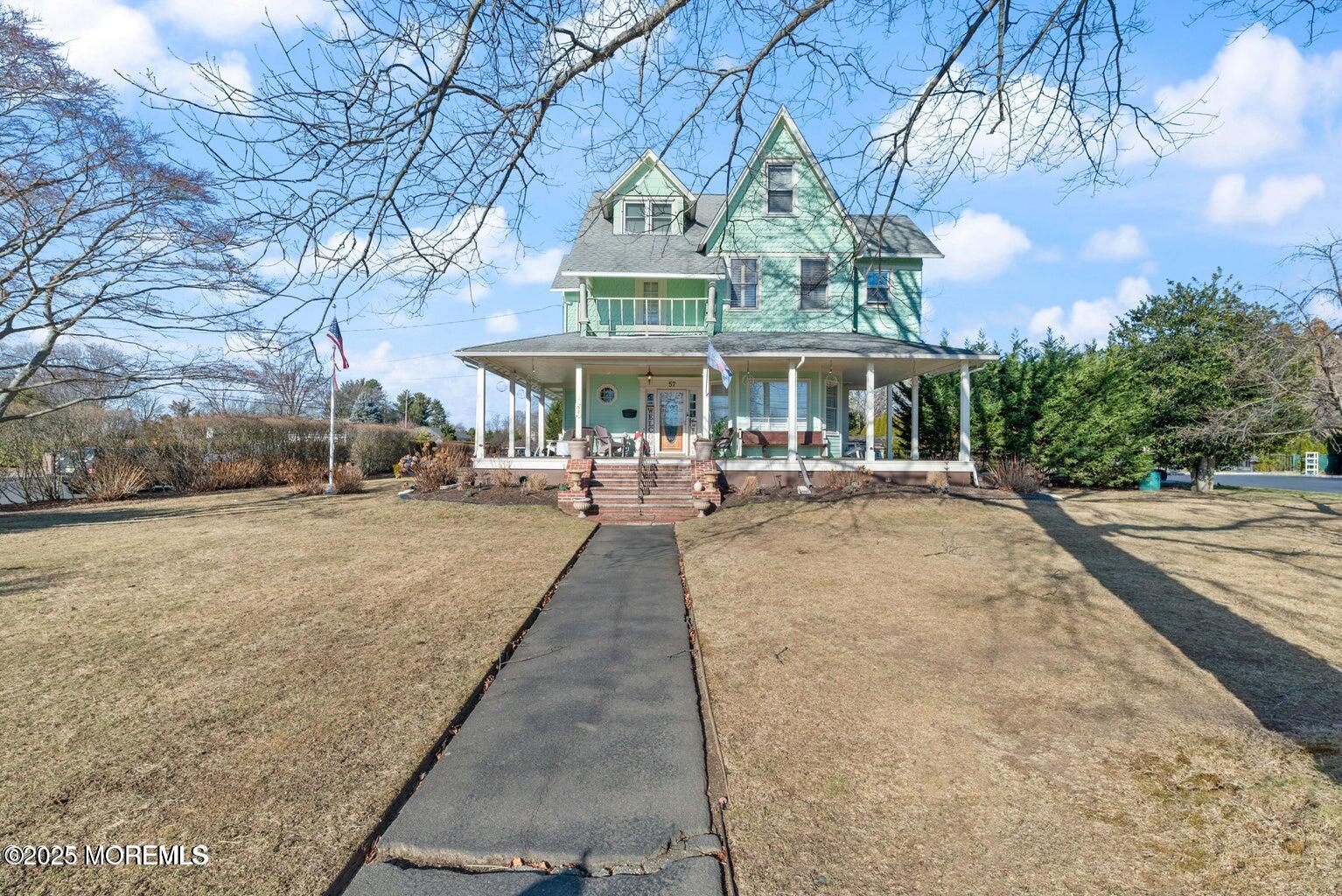 57 Hollywood Avenue