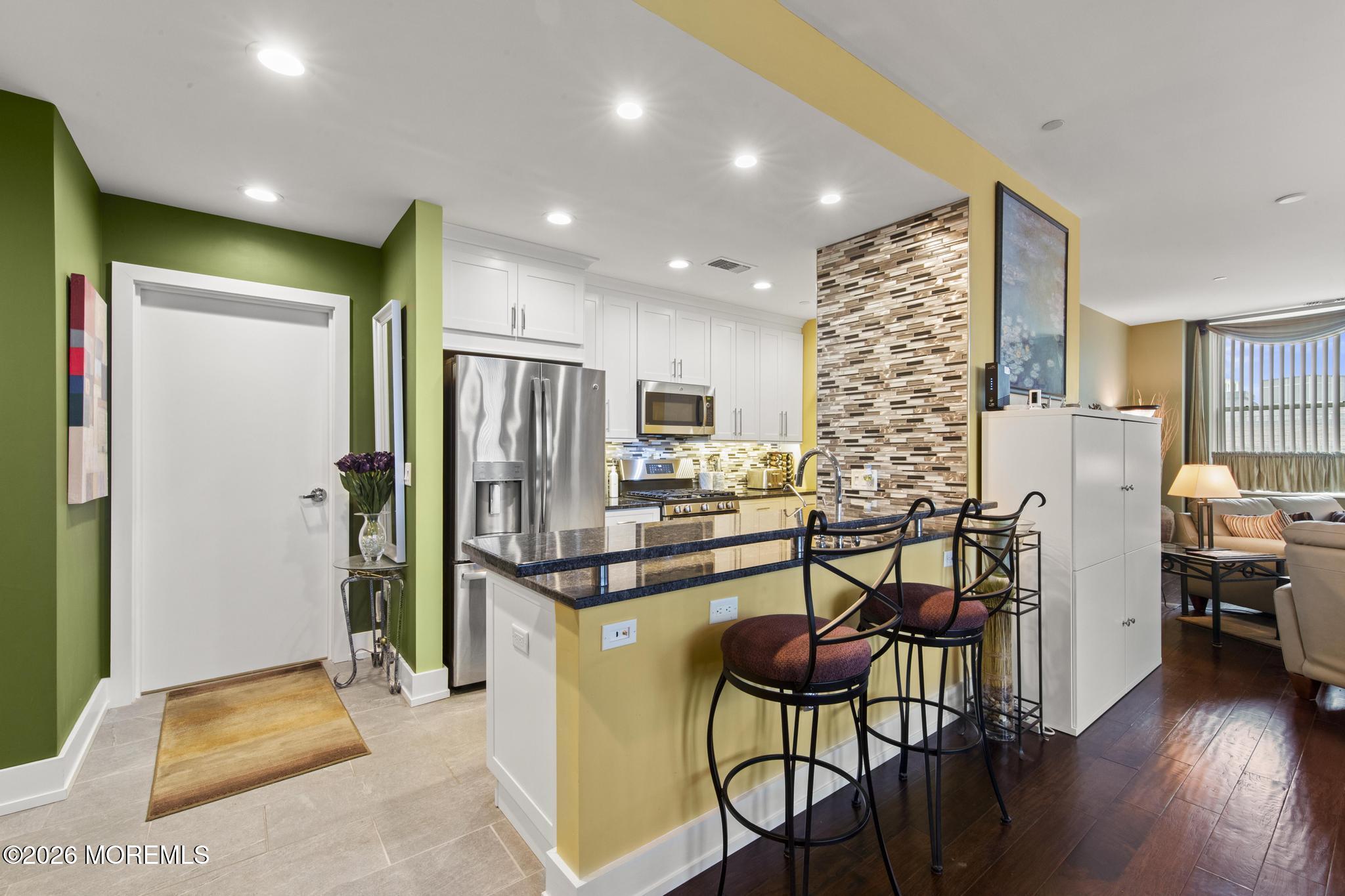 501 Grand Avenue 405