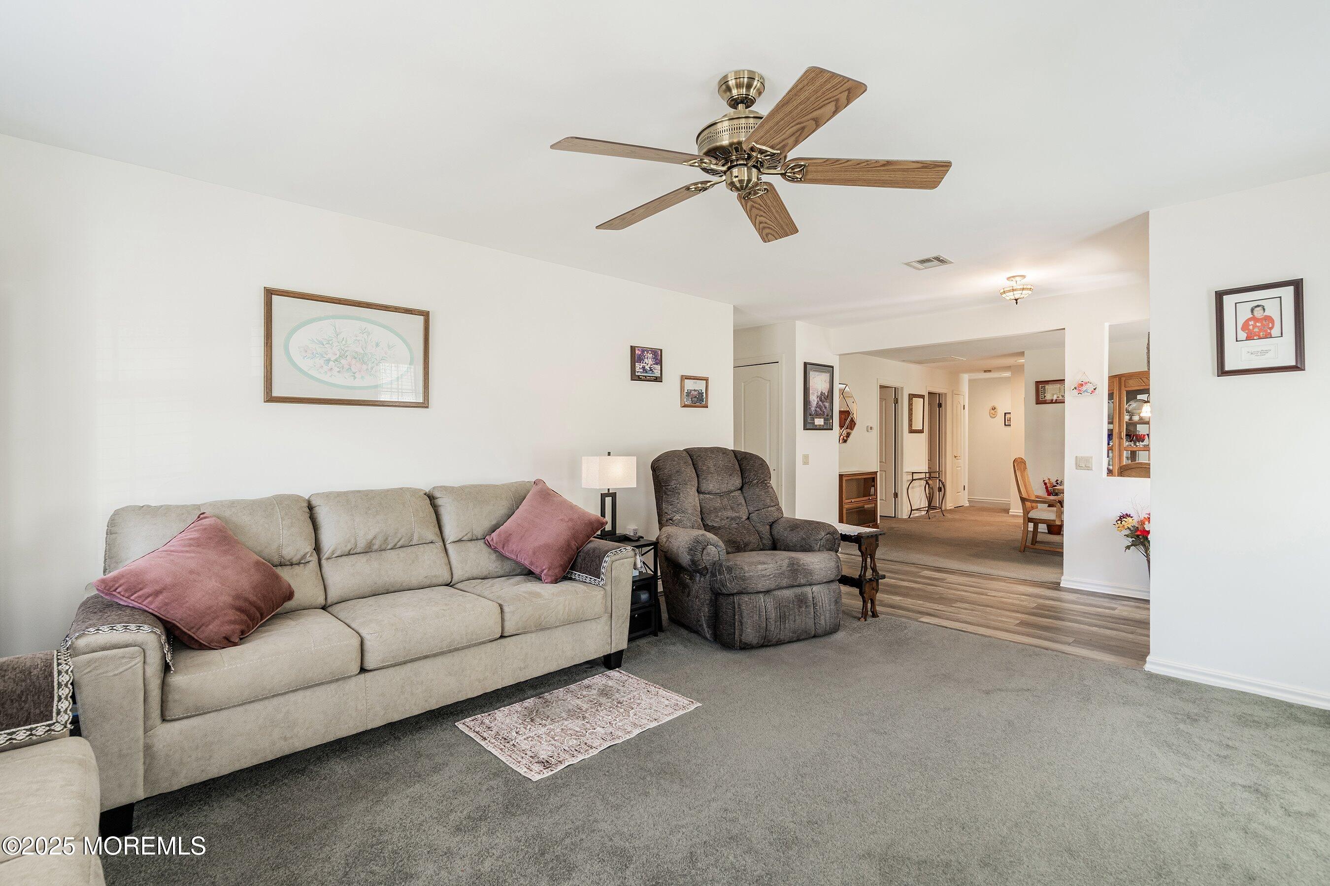 14 Winterton Drive, Toms River, New Jersey image 8