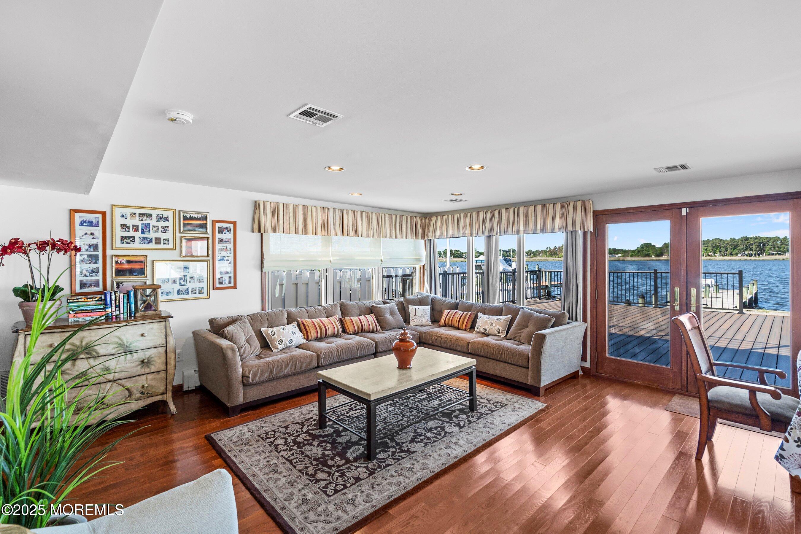 106 Seagoin Road, Brick, New Jersey image 20