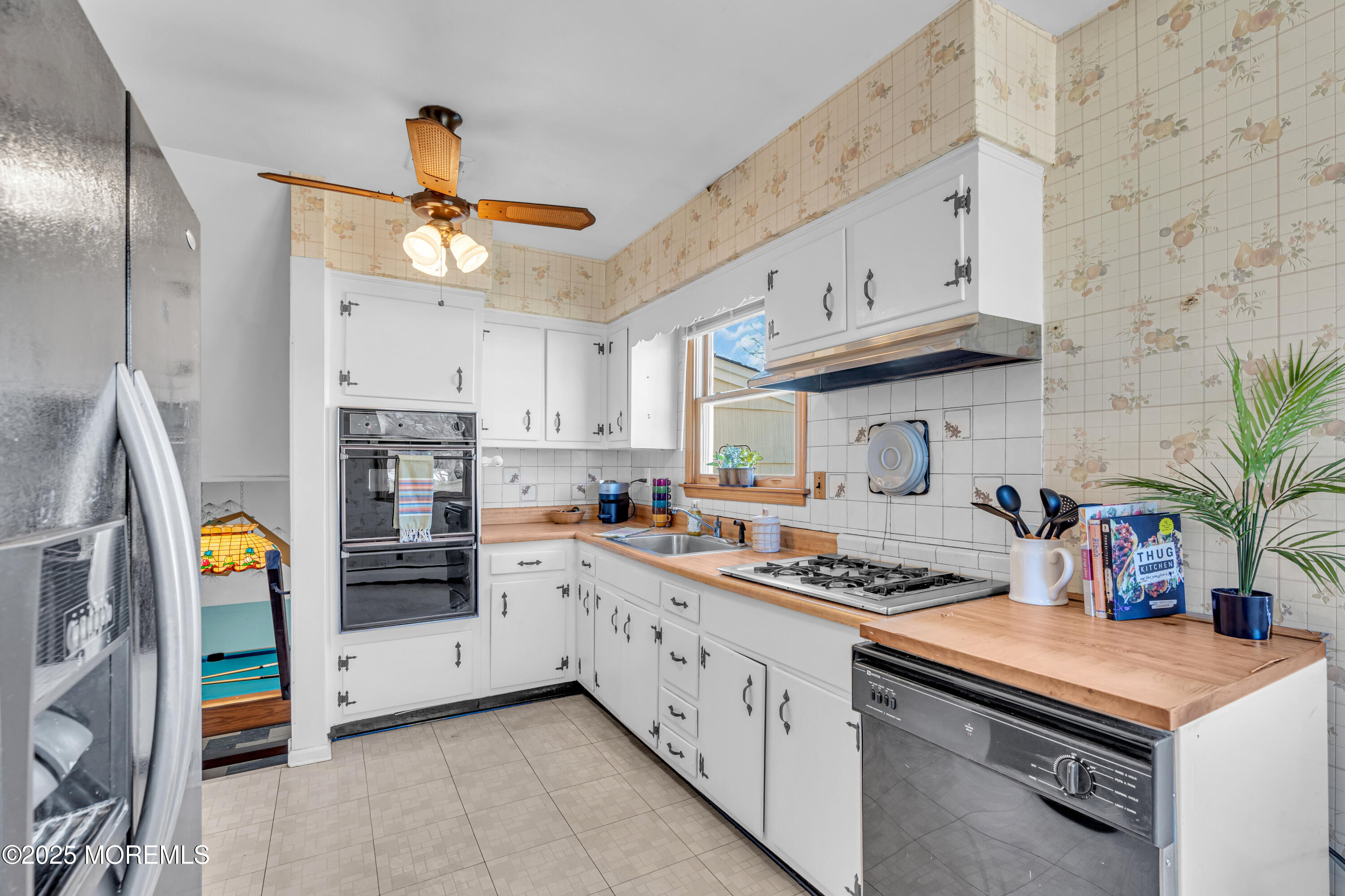 2 Woodridge Avenue, Middletown, New Jersey image 18