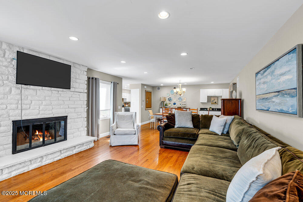 8 Baltimore Boulevard