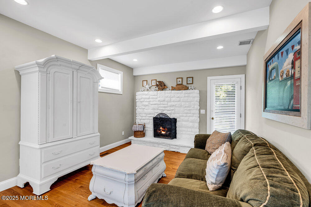 8 Baltimore Boulevard