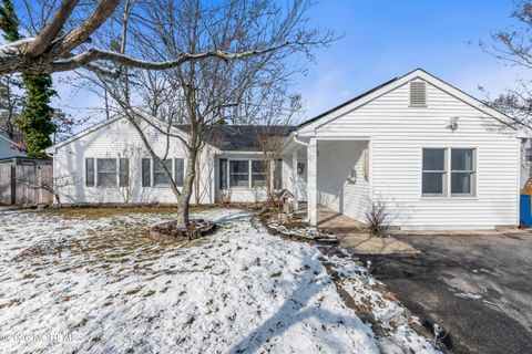 Photo of 8 Tanglewood Drive, Barnegat, NJ 08005 (MLS # 22601876)