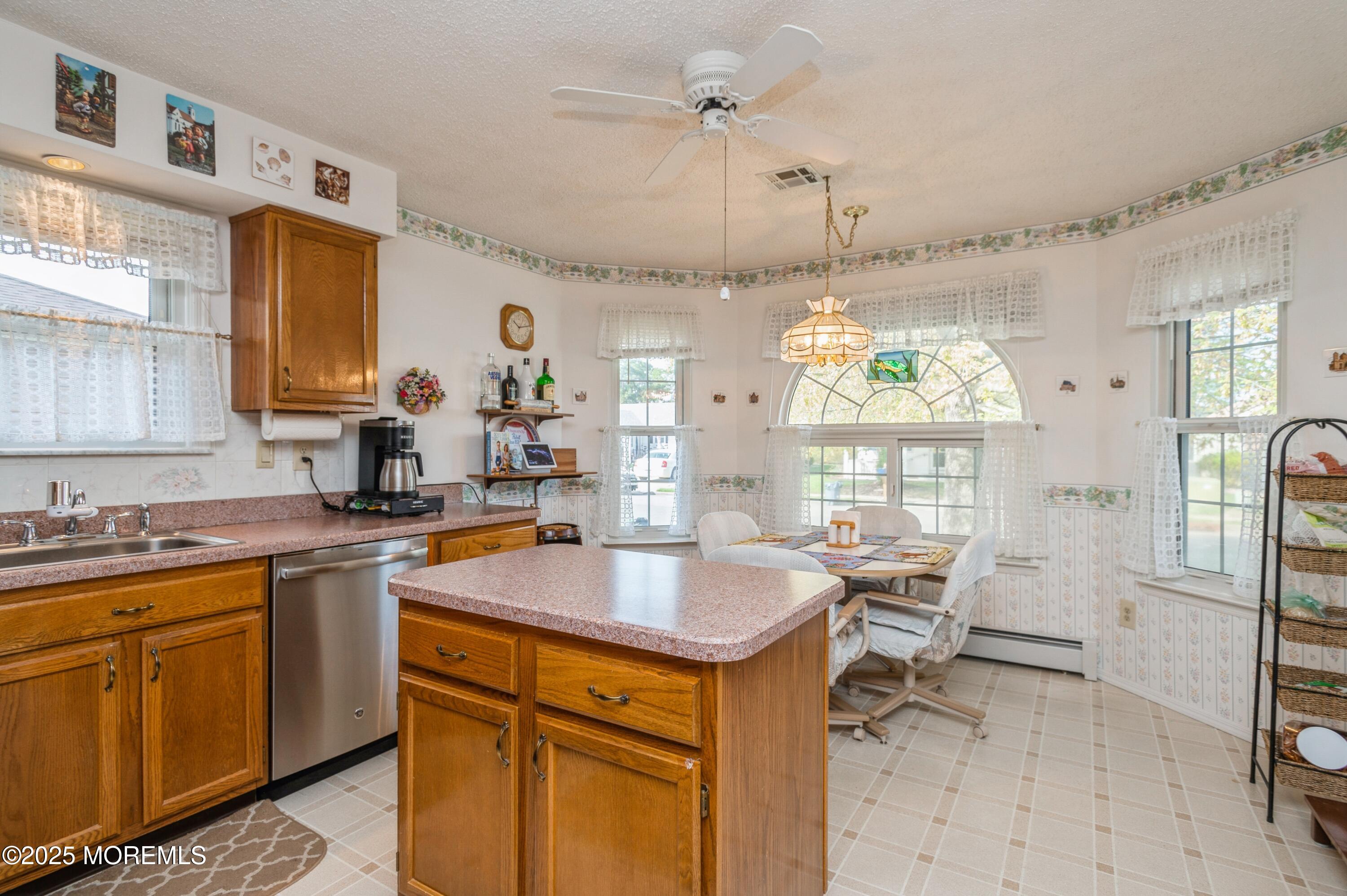 58 Trent Drive, Toms River, New Jersey image 8