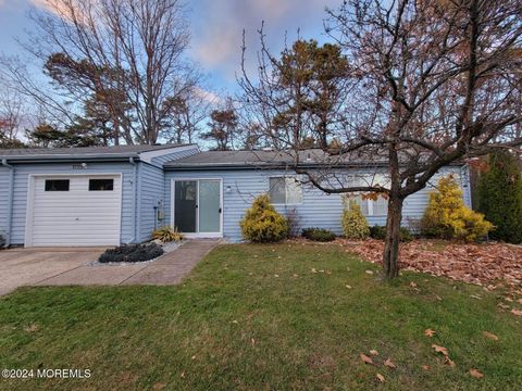 Condo For Sale - 616A Bosworth Court #A<br/> Ocean County, Manchester, NJ 08759