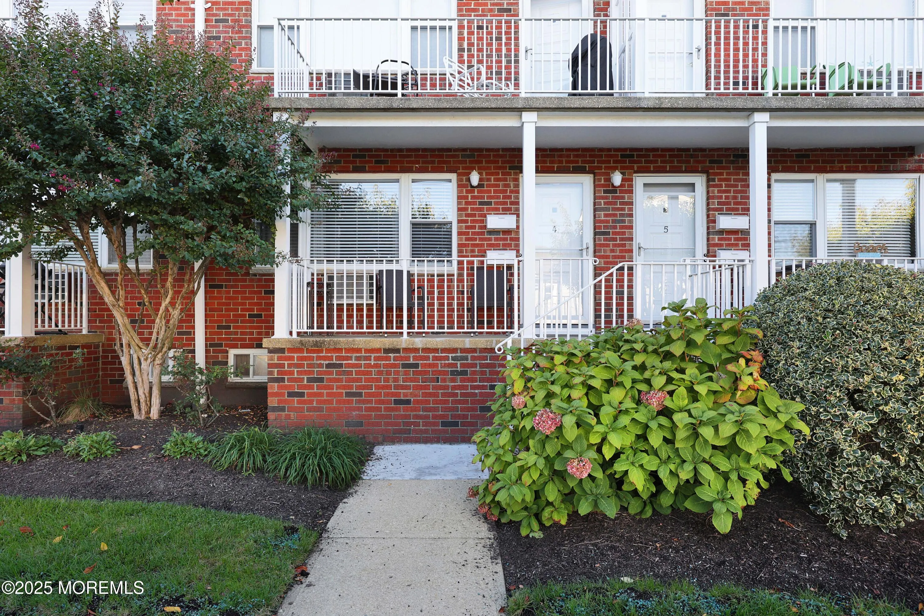 Belmar, New Jersey 07719, United States, 1 Bedroom Bedrooms, ,1 BathroomBathrooms,Residential,Active,226809