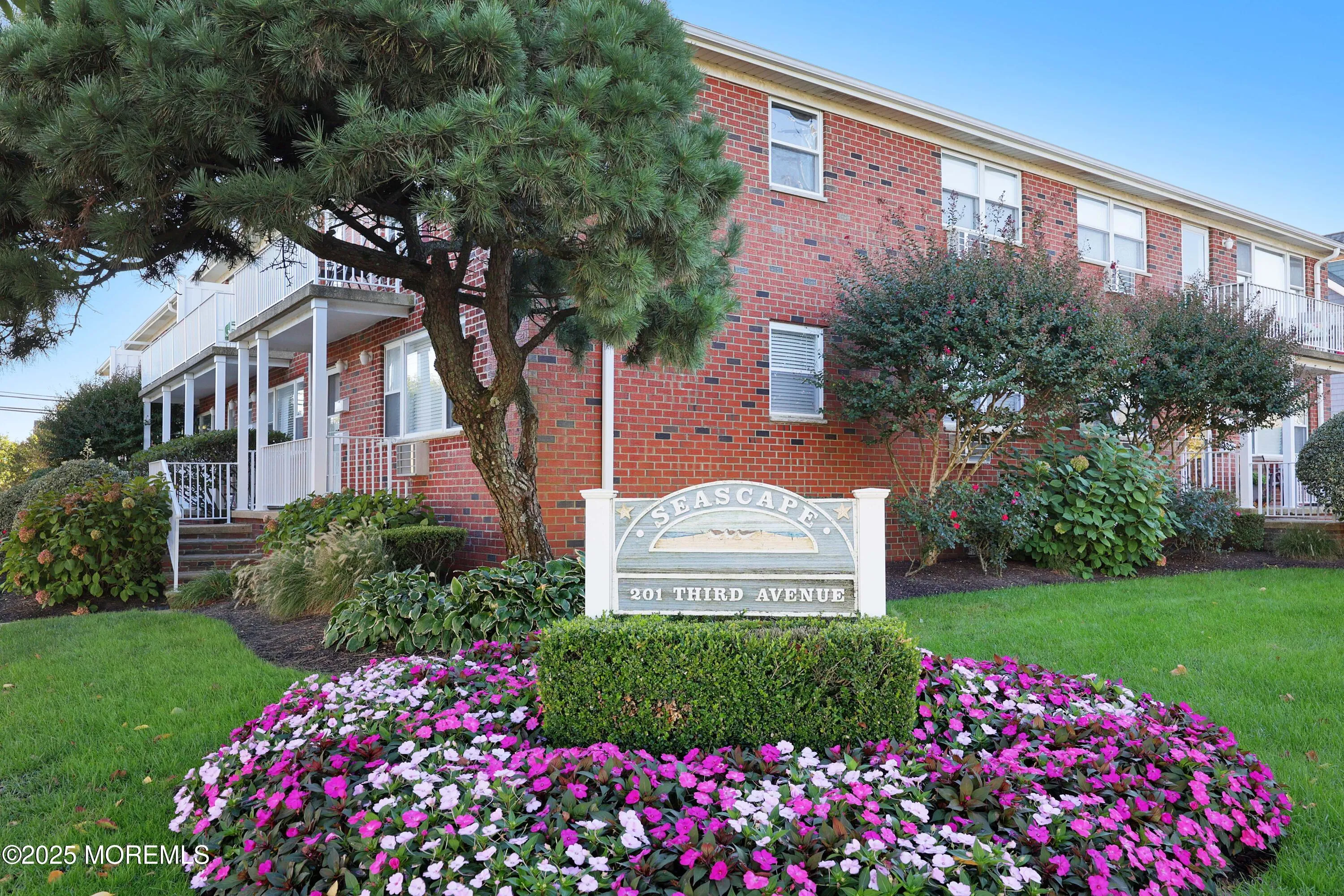 Belmar, New Jersey 07719, United States, 1 Bedroom Bedrooms, ,1 BathroomBathrooms,Residential,Active,226809