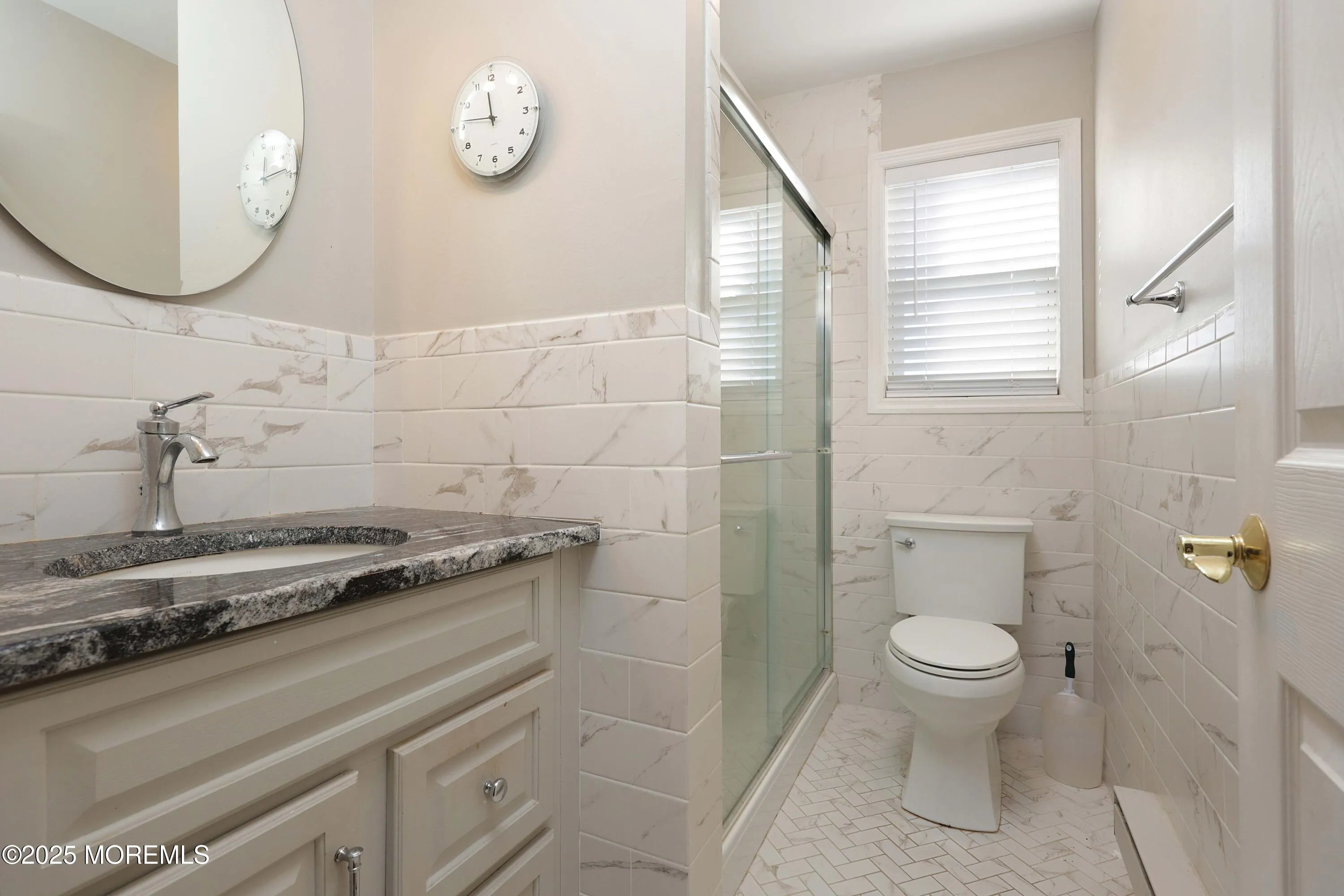 Belmar, New Jersey 07719, United States, 1 Bedroom Bedrooms, ,1 BathroomBathrooms,Residential,Active,226809