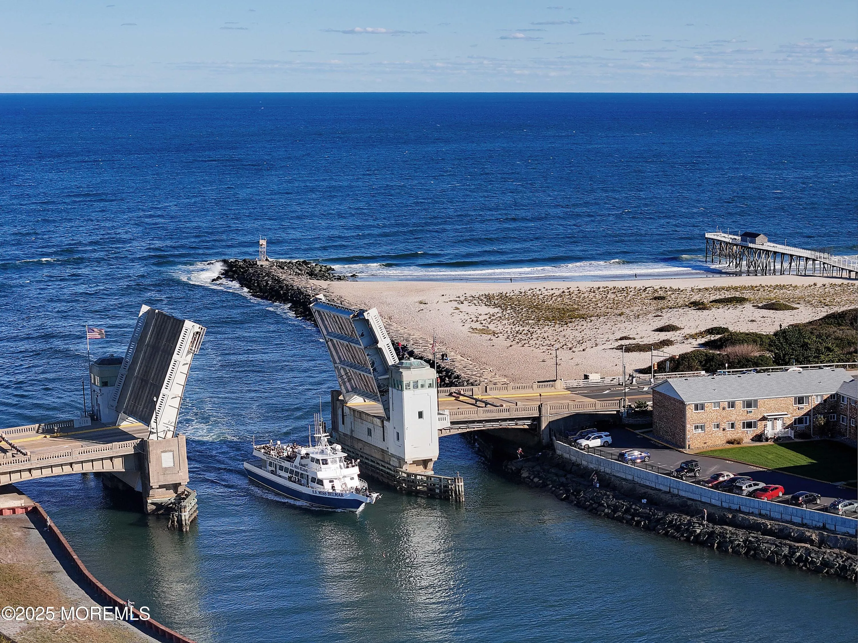 Belmar, New Jersey 07719, United States, 1 Bedroom Bedrooms, ,1 BathroomBathrooms,Residential,Active,226809