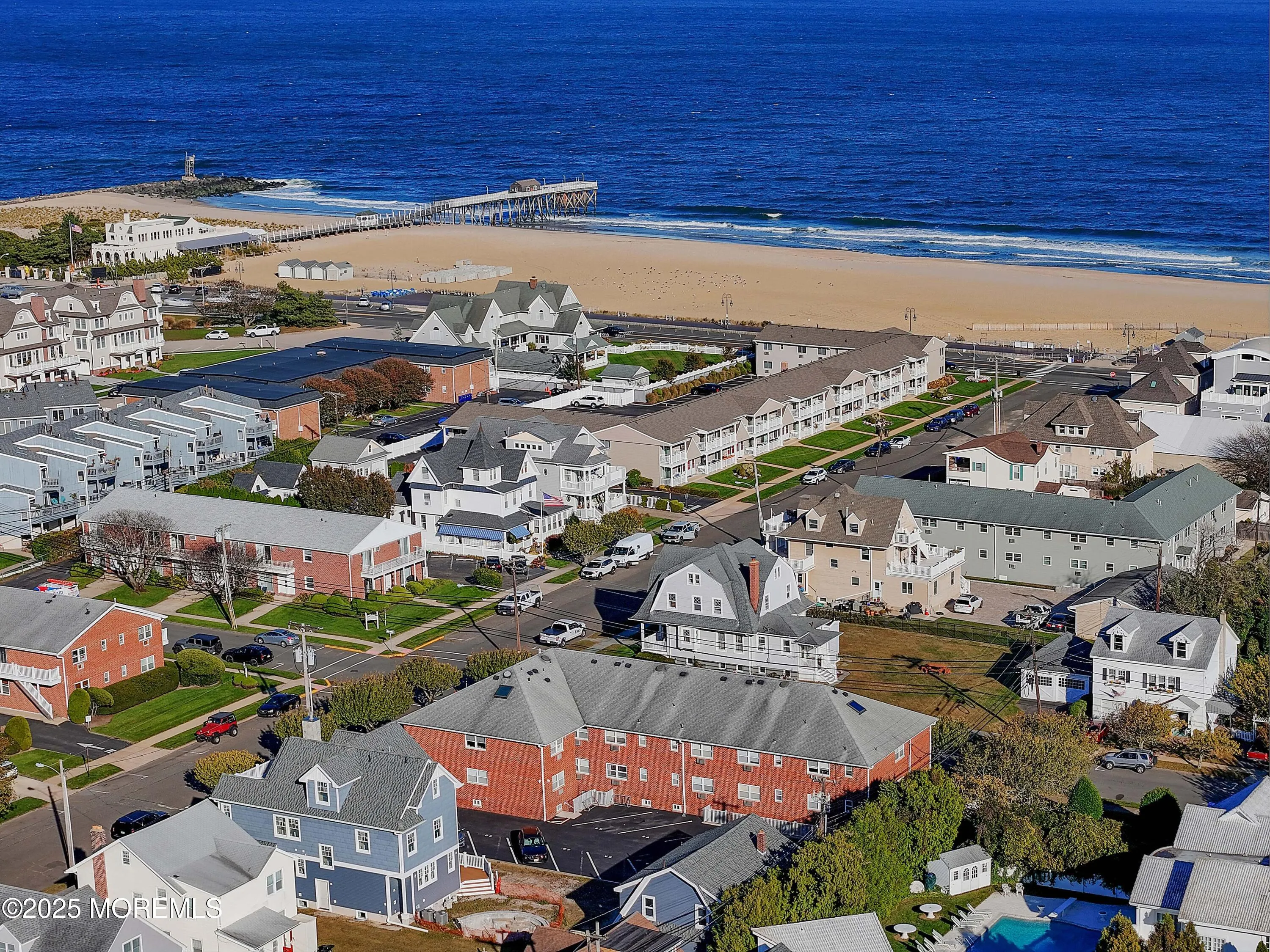 Belmar, New Jersey 07719, United States, 1 Bedroom Bedrooms, ,1 BathroomBathrooms,Residential,Active,226809