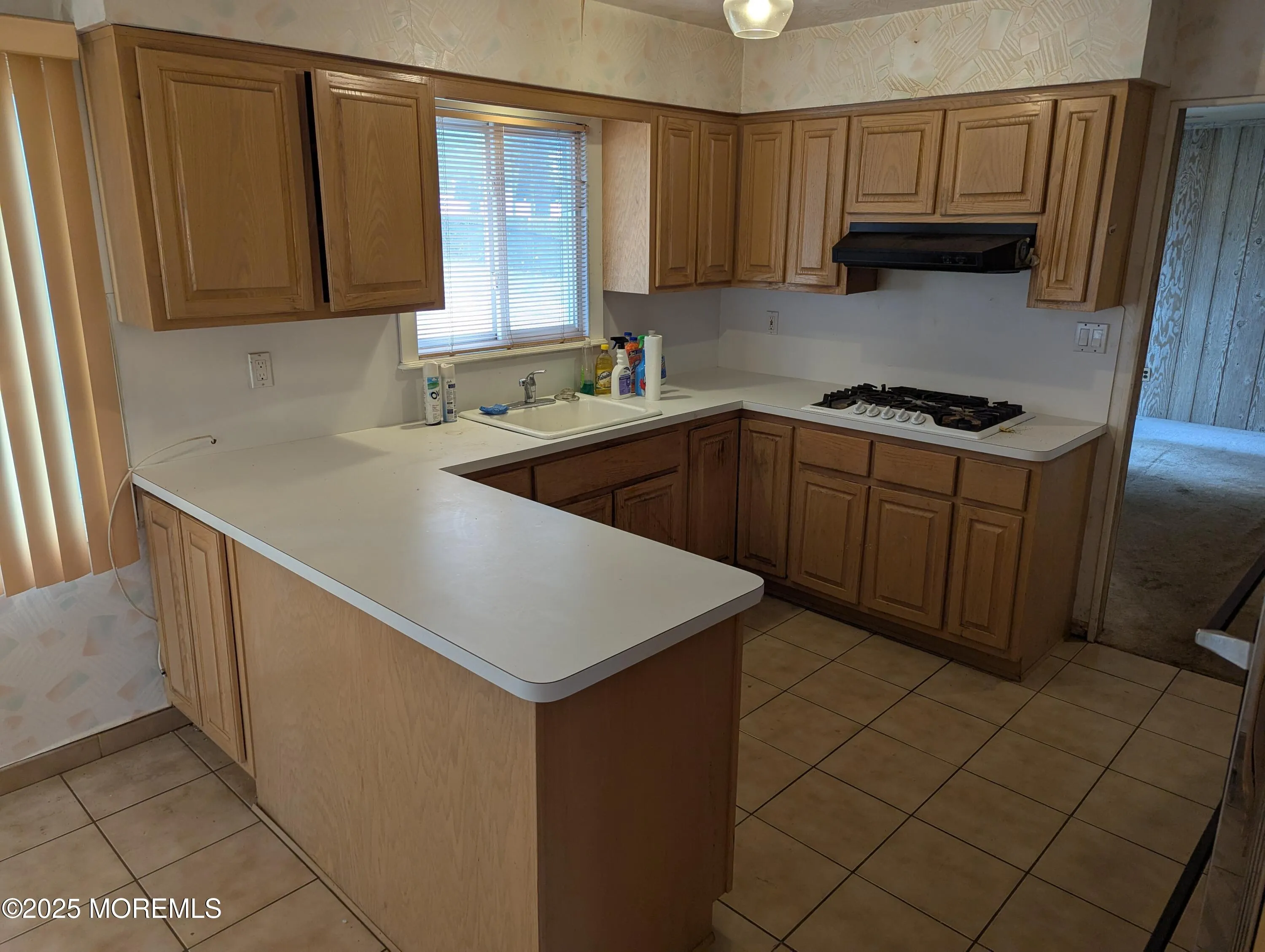 Morganville, New Jersey 07751, United States, 5 Bedrooms Bedrooms, ,2 BathroomsBathrooms,Residential,Pending,103881